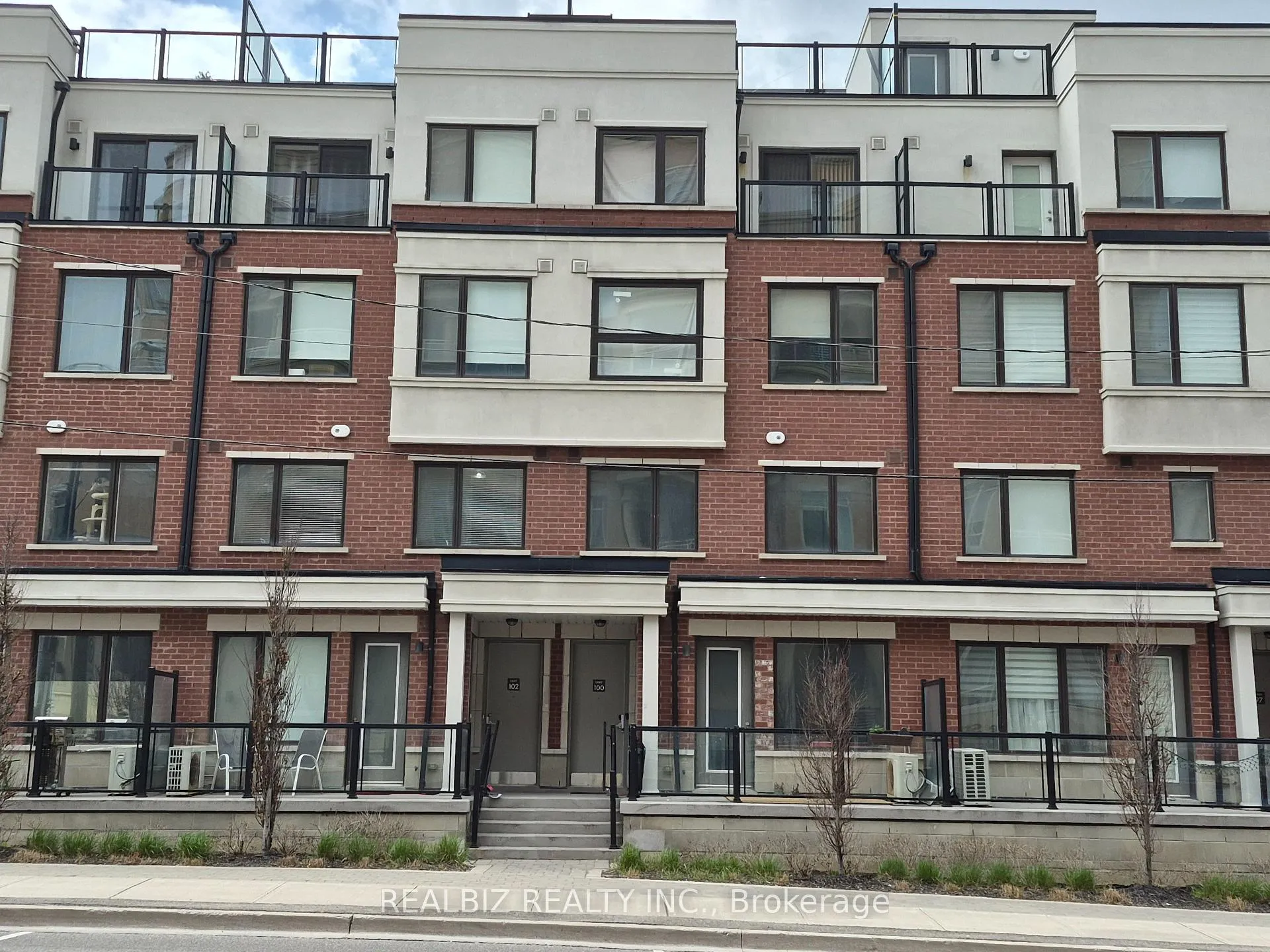 Front of Unit 99, 500 Alex Gardner Circle
