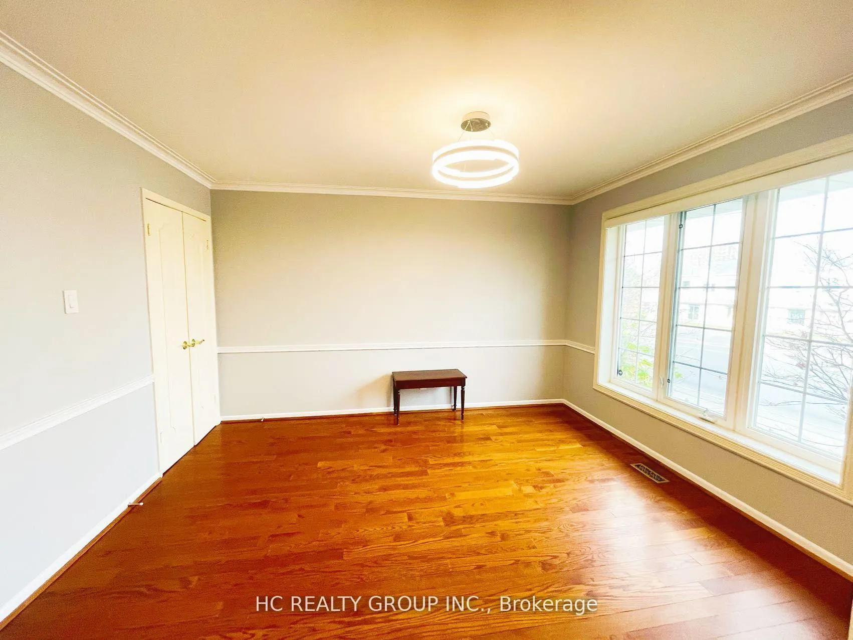Photo 6 of 2222 Kennedy Road, Scarborough, Tam O'Shanter-Sullivan — HOMEH