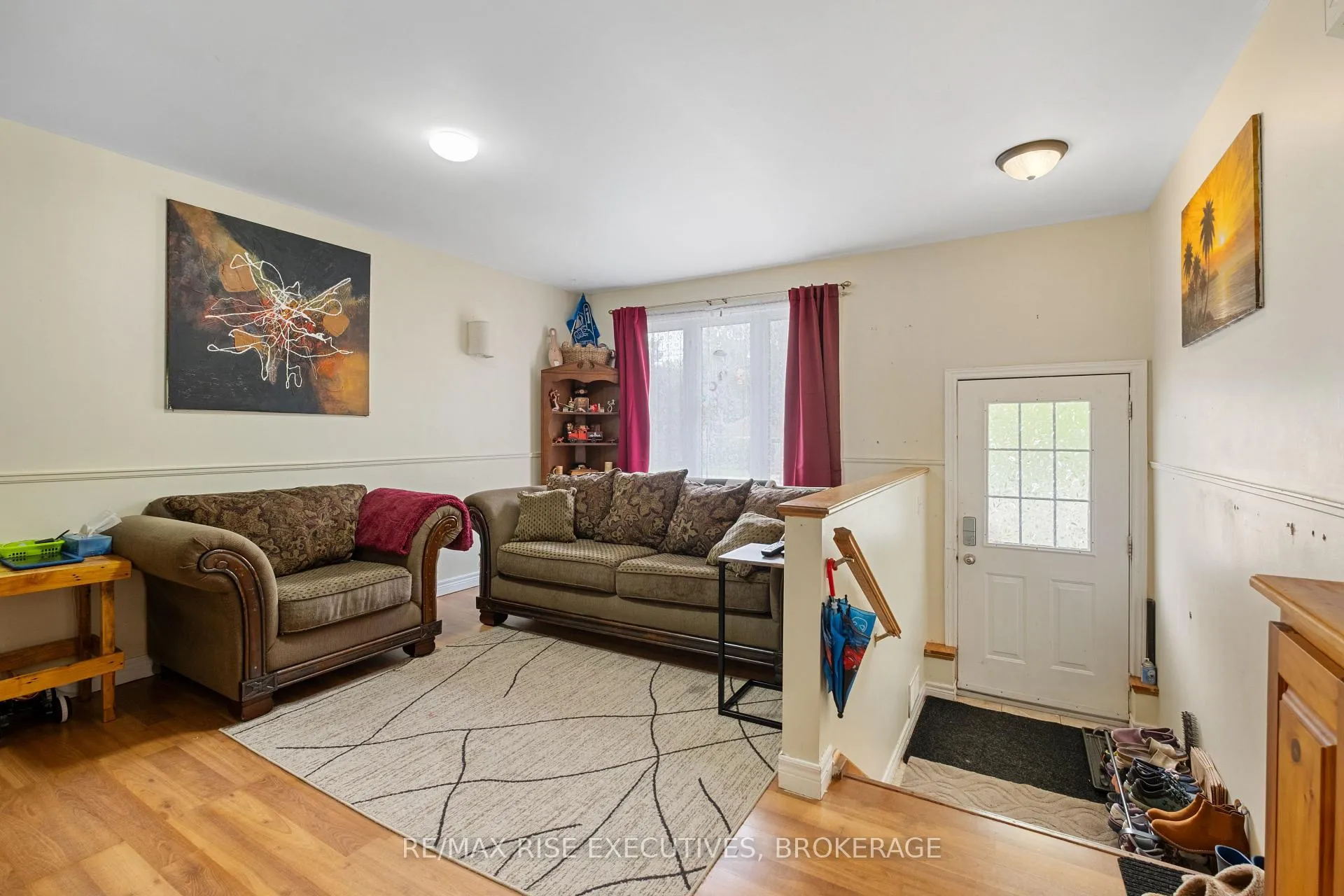 Photo 13 of 353 Charles Street, Gananoque — HOMEH