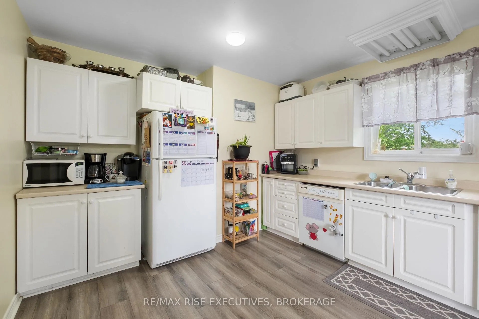 Photo 16 of 353 Charles Street, Gananoque — HOMEH