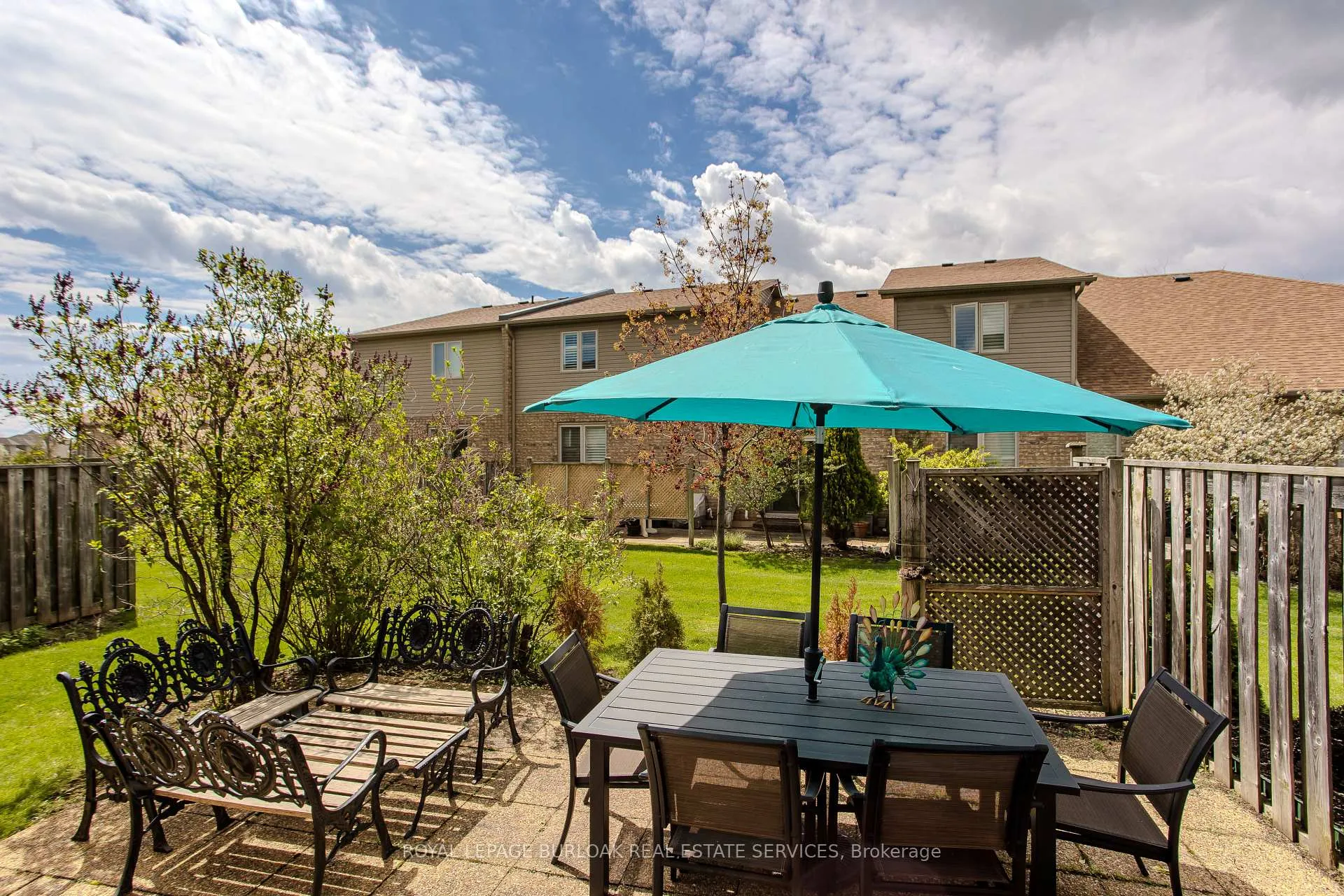 Photo 5 of Unit 31, 2165 Itabashi Way, Burlington, Tansley — HOMEH