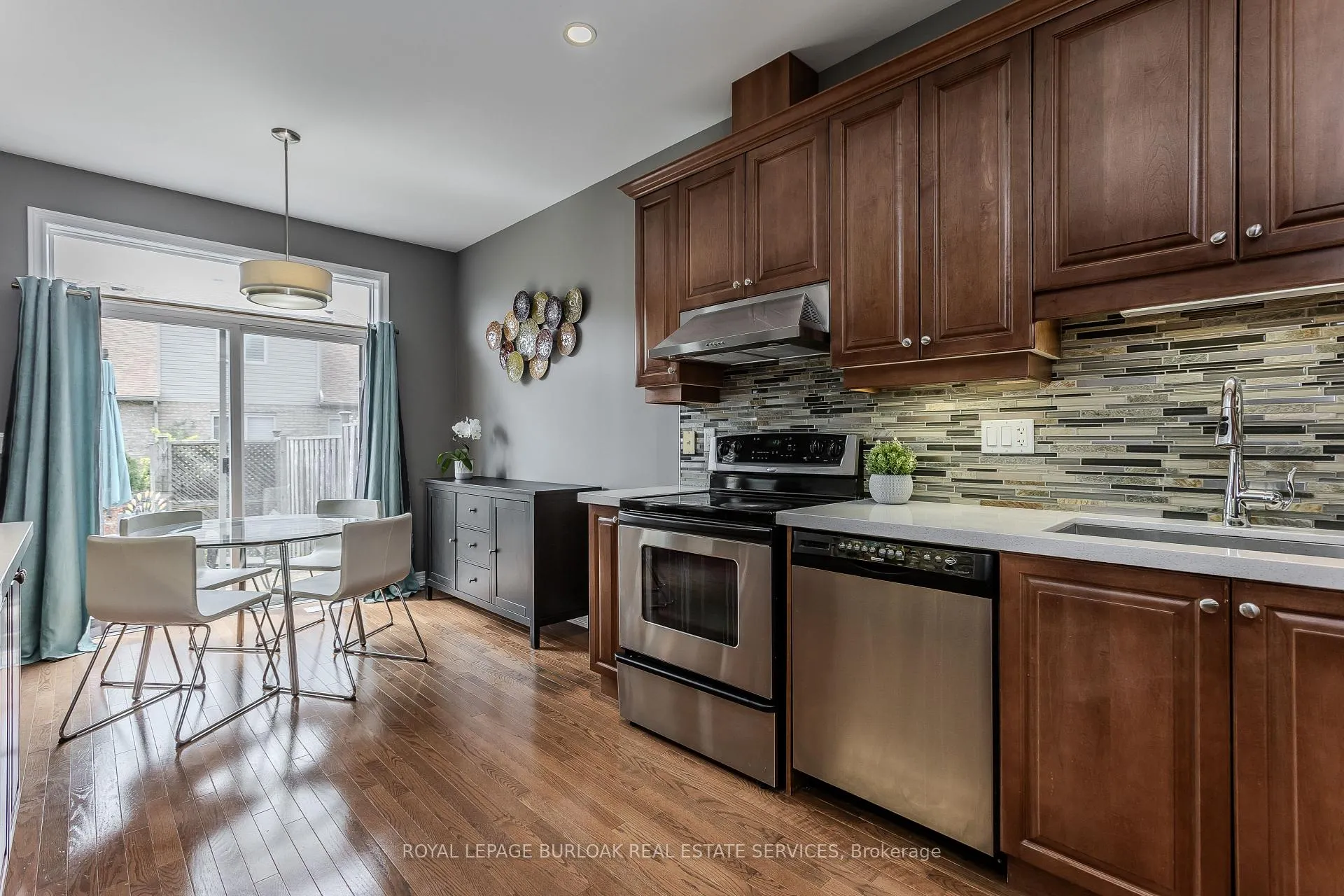 Photo 10 of Unit 31, 2165 Itabashi Way, Burlington, Tansley — HOMEH