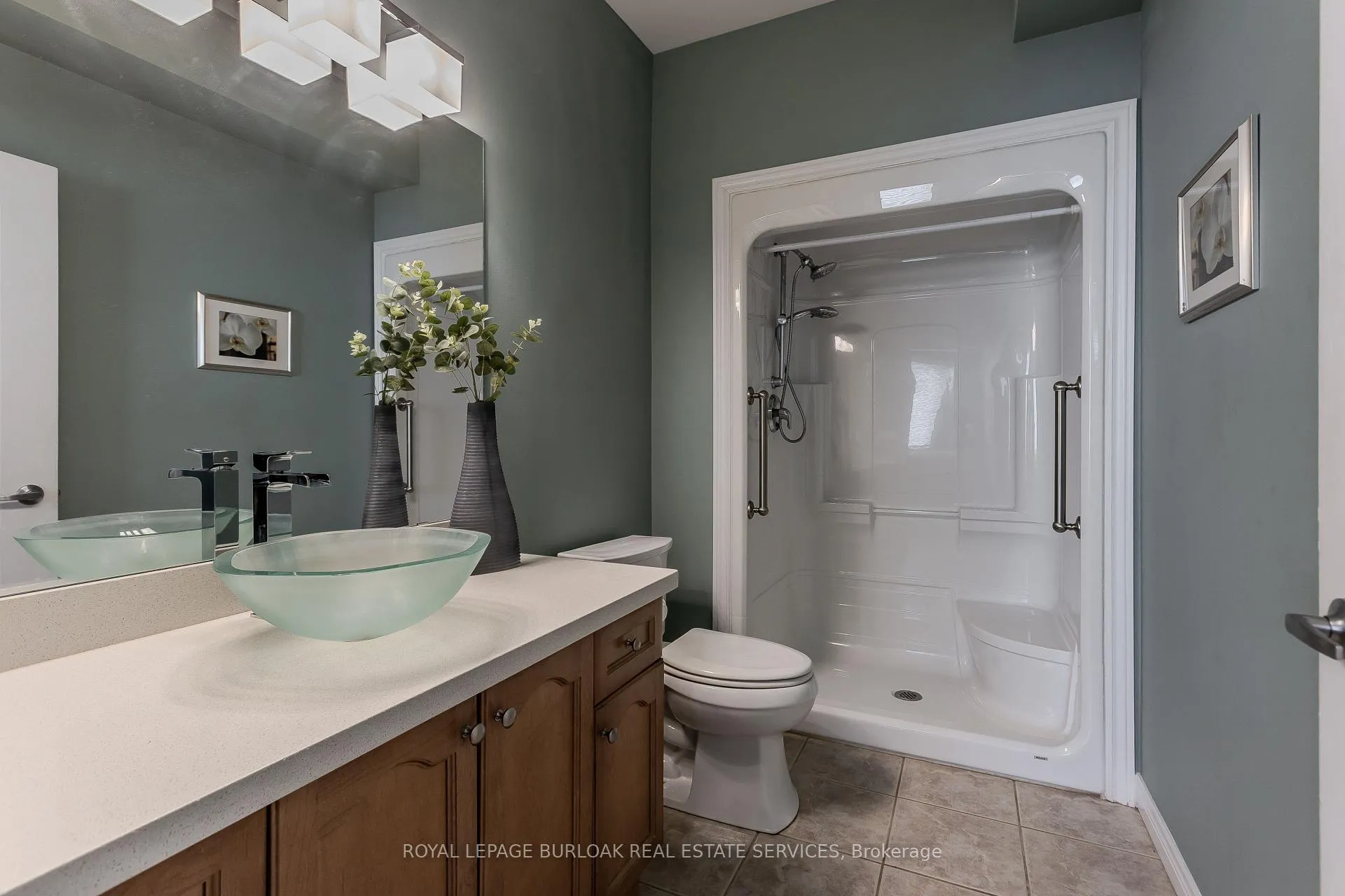 Photo 21 of Unit 31, 2165 Itabashi Way, Burlington, Tansley — HOMEH