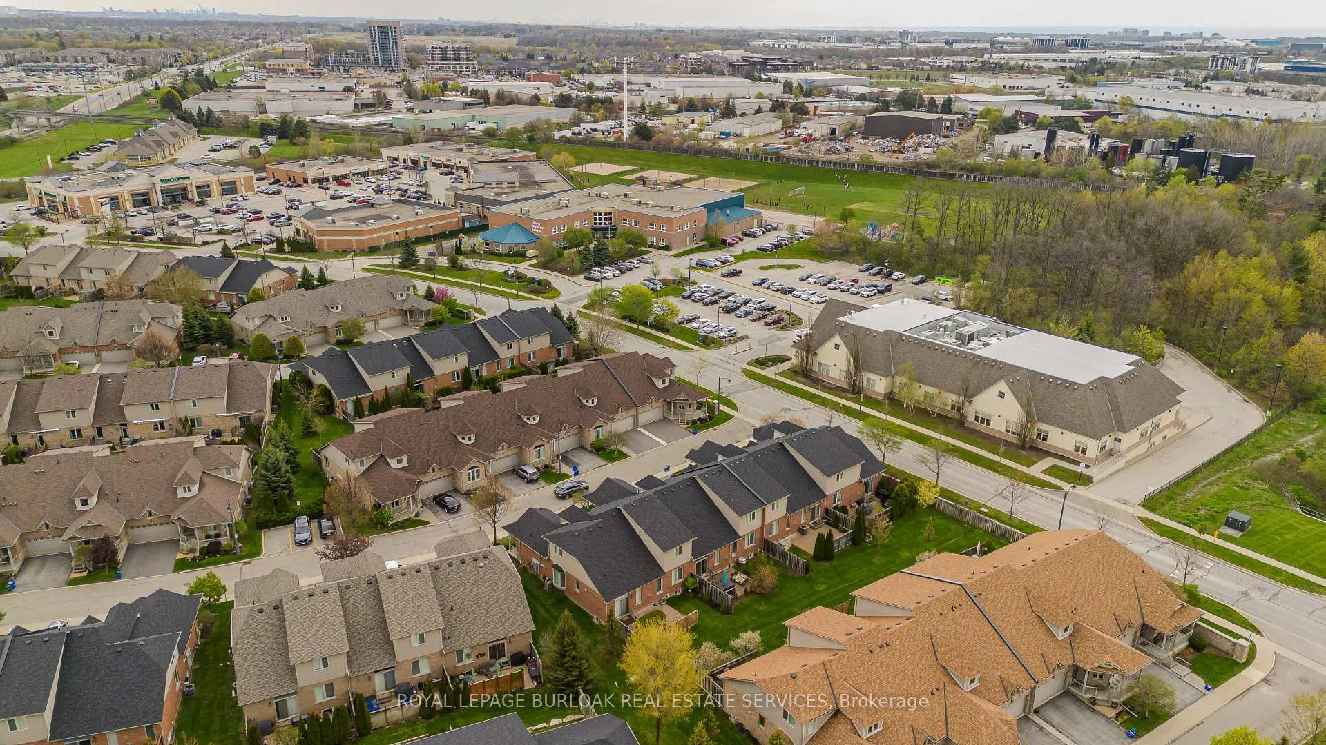 Photo 37 of Unit 31, 2165 Itabashi Way, Burlington, Tansley — HOMEH