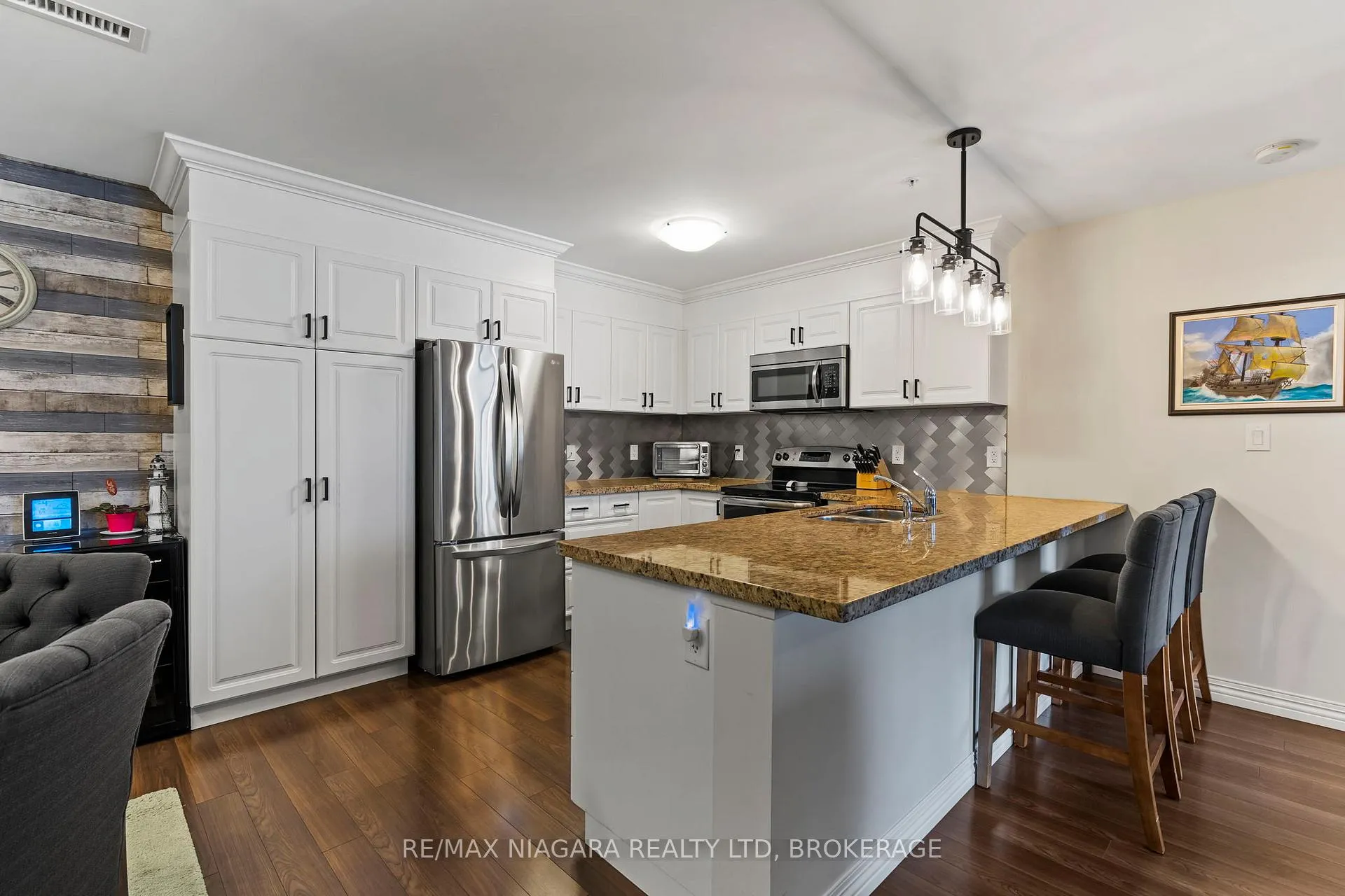 Photo 6 of Unit 308, 141 Vansickle Road, St. Catharines, Rykert/Vansickle — HOMEH