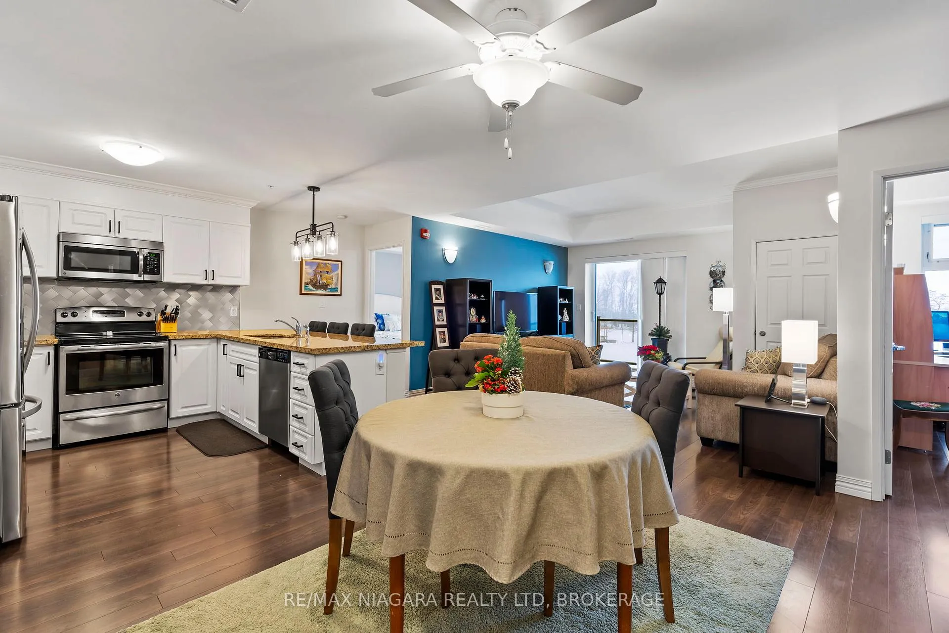 Photo 9 of Unit 308, 141 Vansickle Road, St. Catharines, Rykert/Vansickle — HOMEH