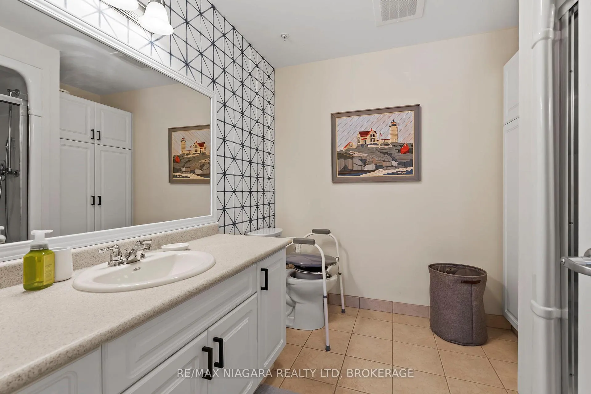 Photo 17 of Unit 308, 141 Vansickle Road, St. Catharines, Rykert/Vansickle — HOMEH