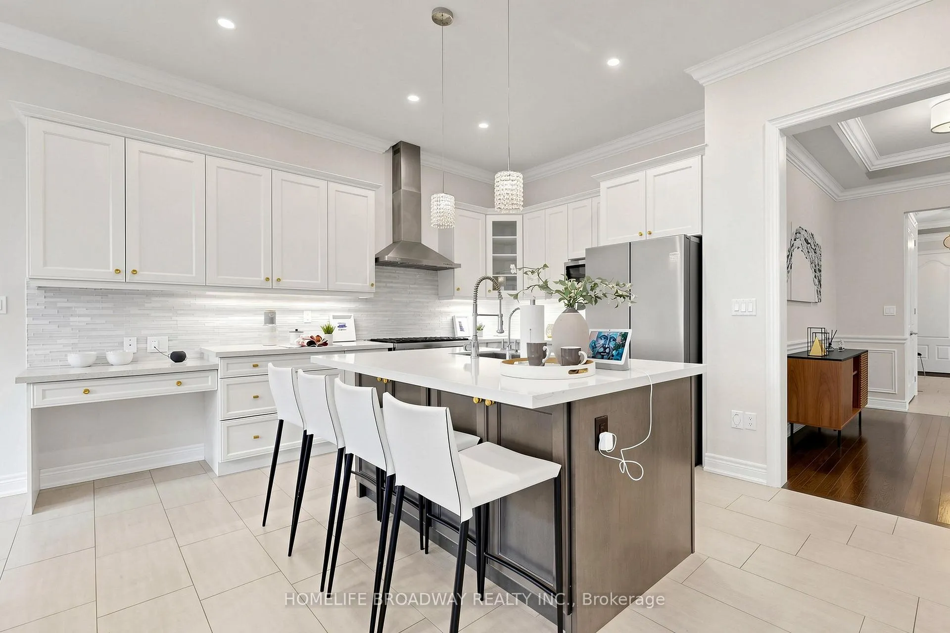 Photo 11 of 14 Evershot Crescent, Markham, Wismer — HOMEH