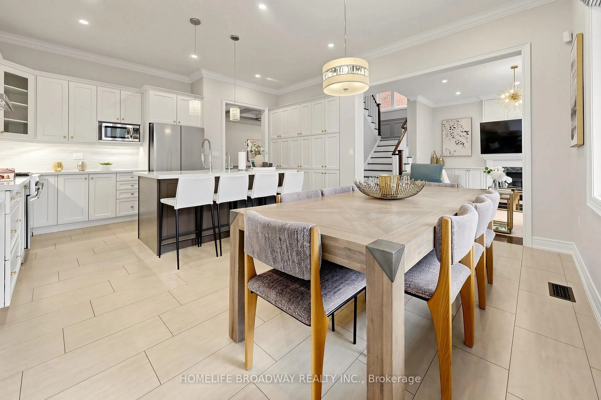 Photo 16 of 14 Evershot Crescent, Markham, Wismer — HOMEH