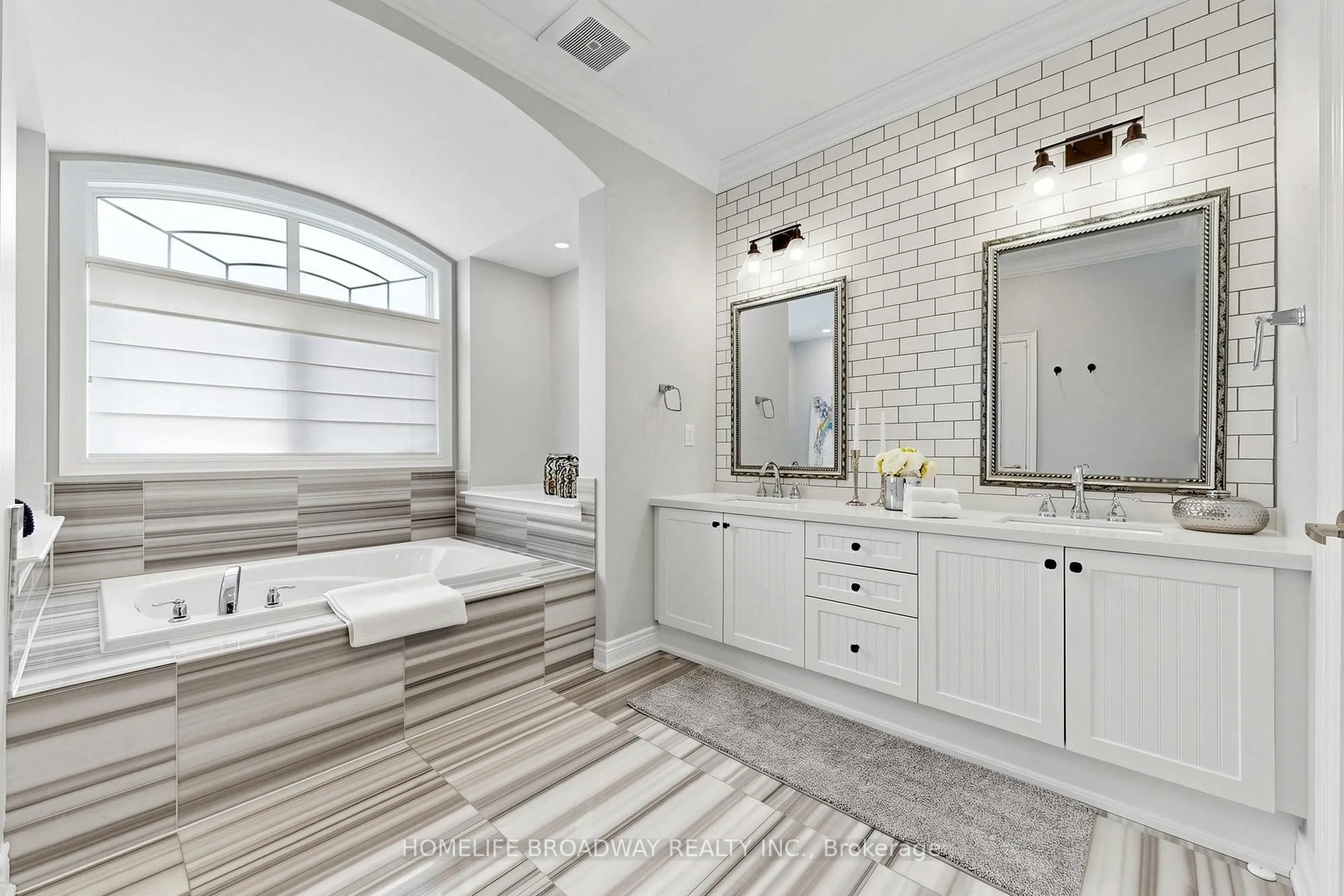 Photo 26 of 14 Evershot Crescent, Markham, Wismer — HOMEH