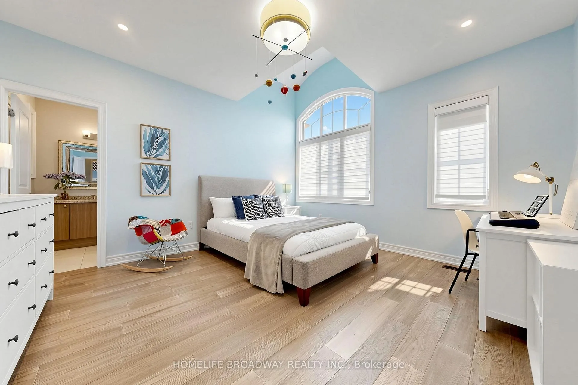 Photo 31 of 14 Evershot Crescent, Markham, Wismer — HOMEH
