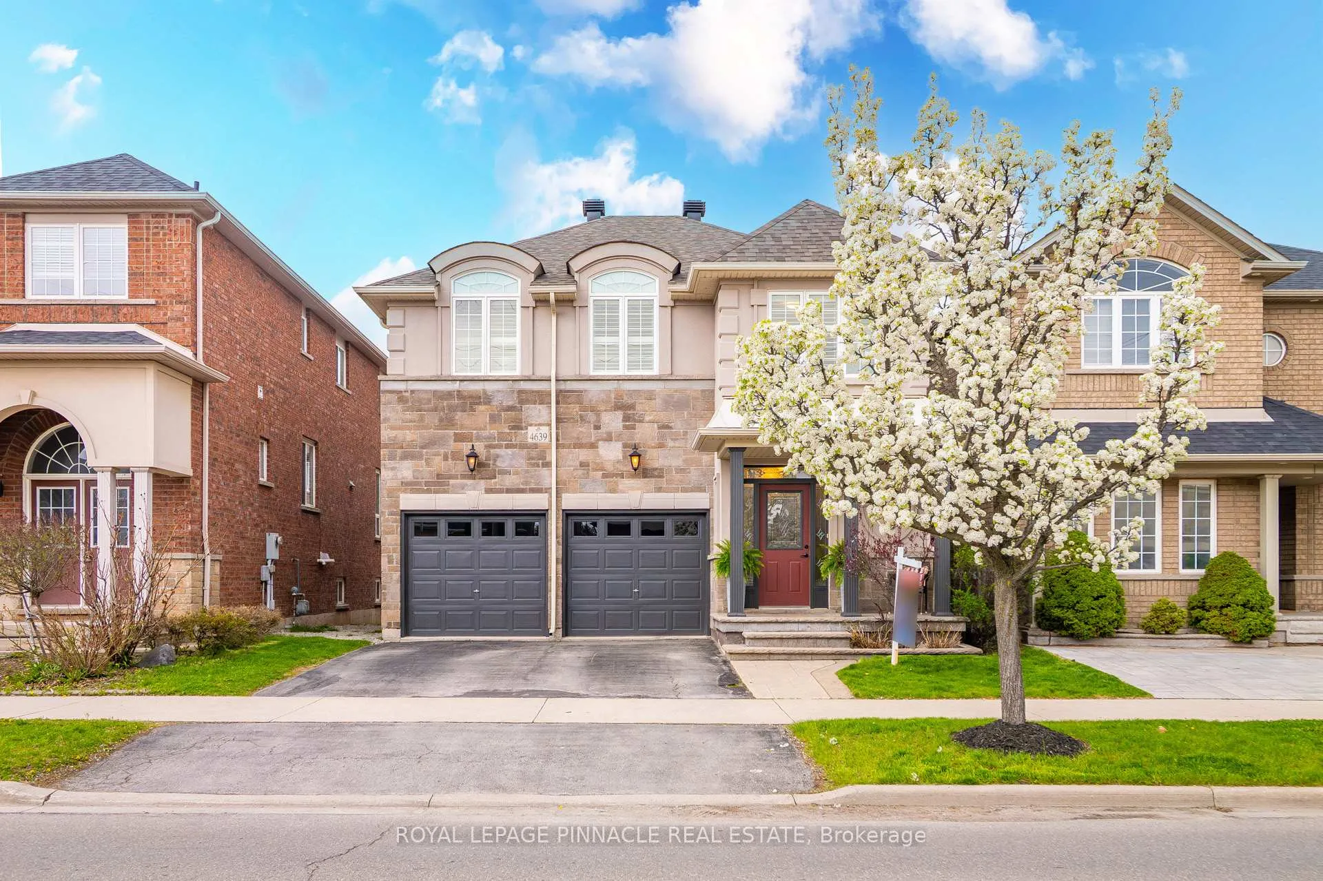 Photo 2 of 4639 Cornerstone Drive, Burlington, Alton — HOMEH