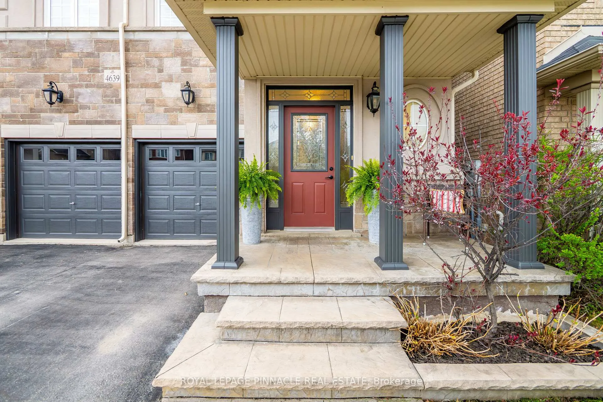 Photo 3 of 4639 Cornerstone Drive, Burlington, Alton — HOMEH