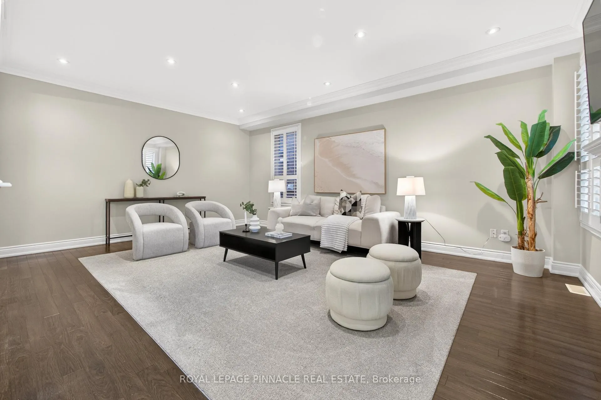 Photo 9 of 4639 Cornerstone Drive, Burlington, Alton — HOMEH
