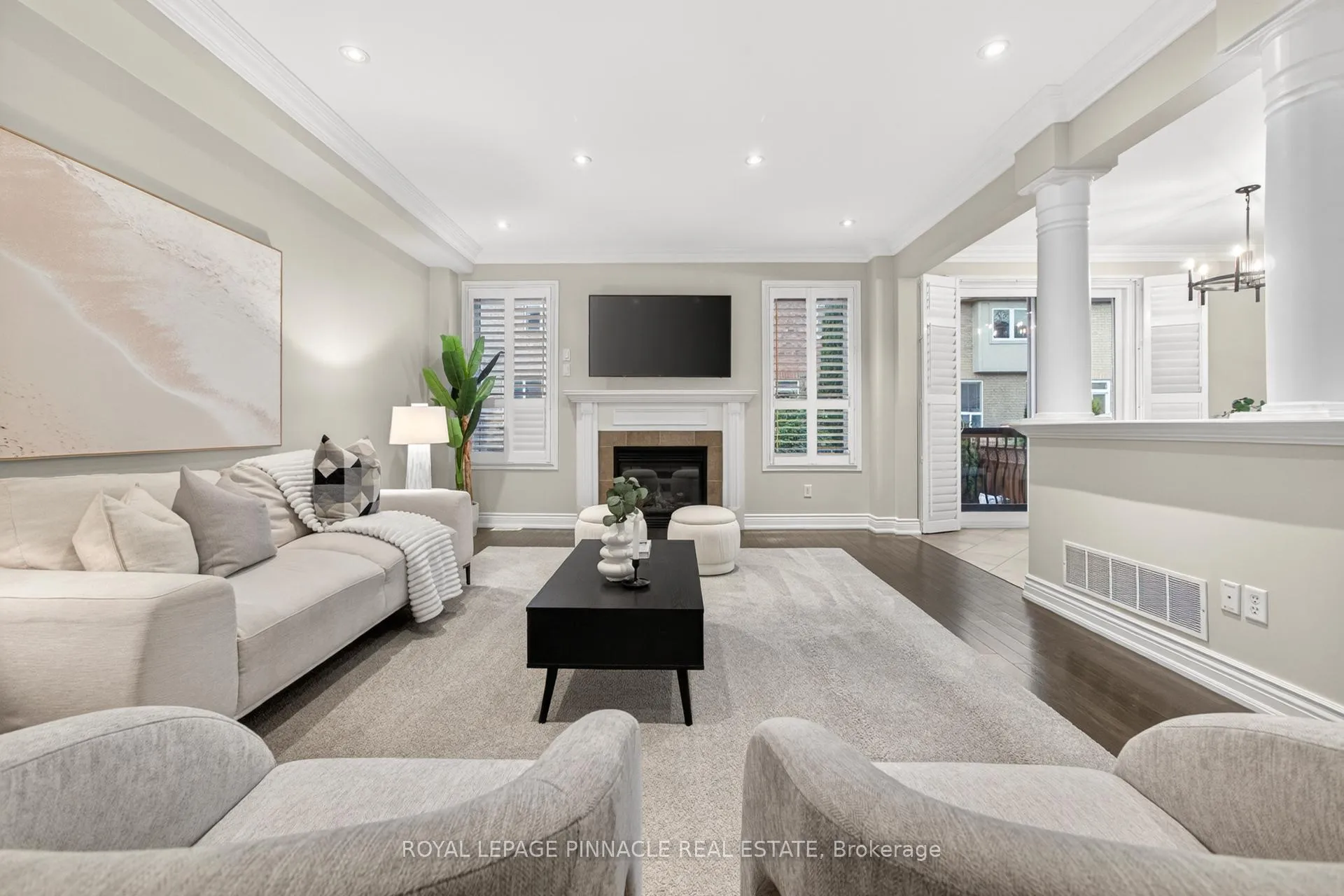 Photo 12 of 4639 Cornerstone Drive, Burlington, Alton — HOMEH