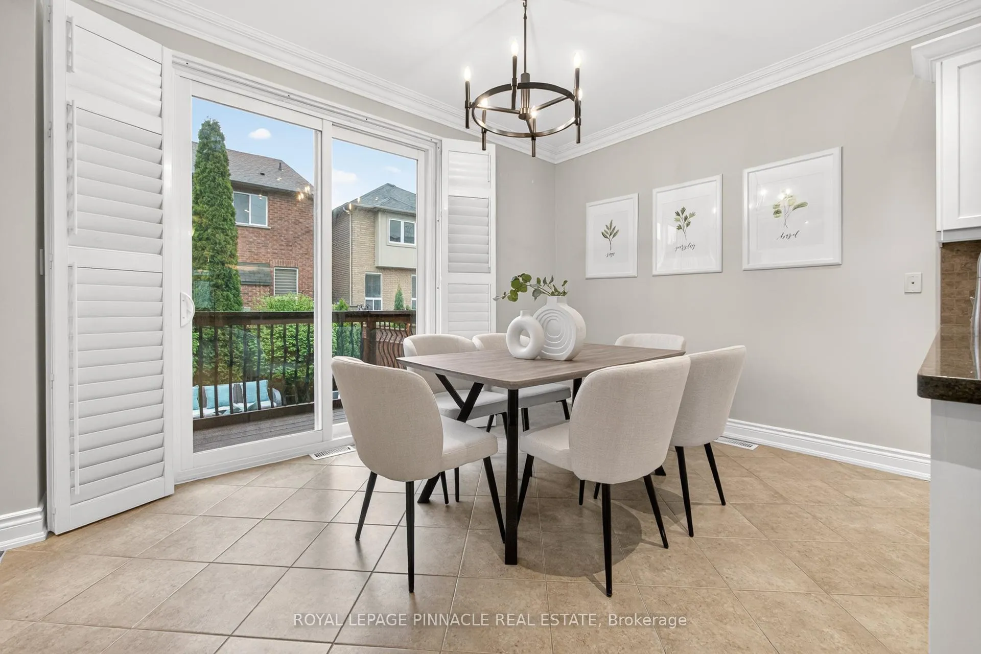 Photo 19 of 4639 Cornerstone Drive, Burlington, Alton — HOMEH