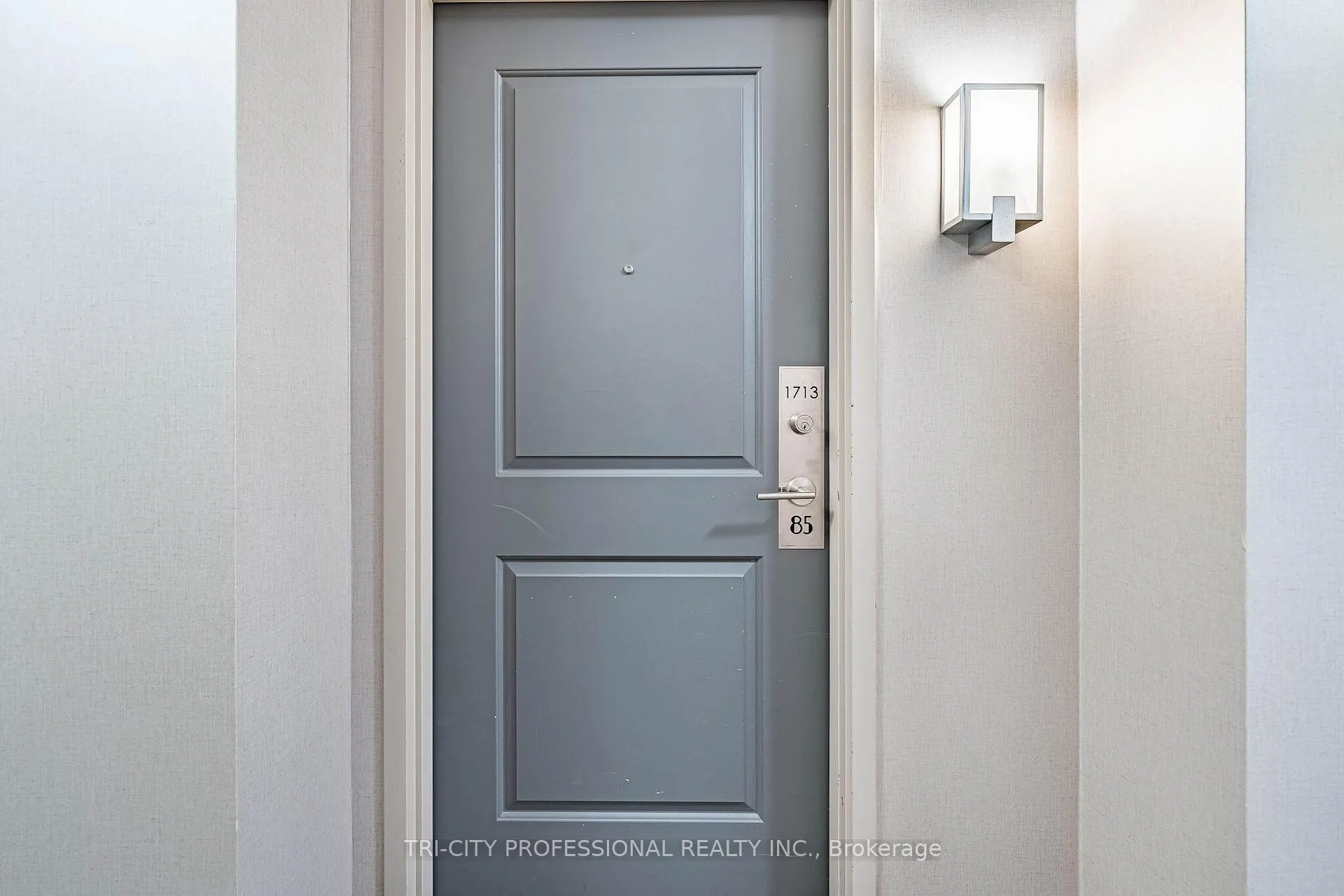 Photo 7 of Unit 1713, 85 E Liberty Street, Toronto, Niagara — HOMEH