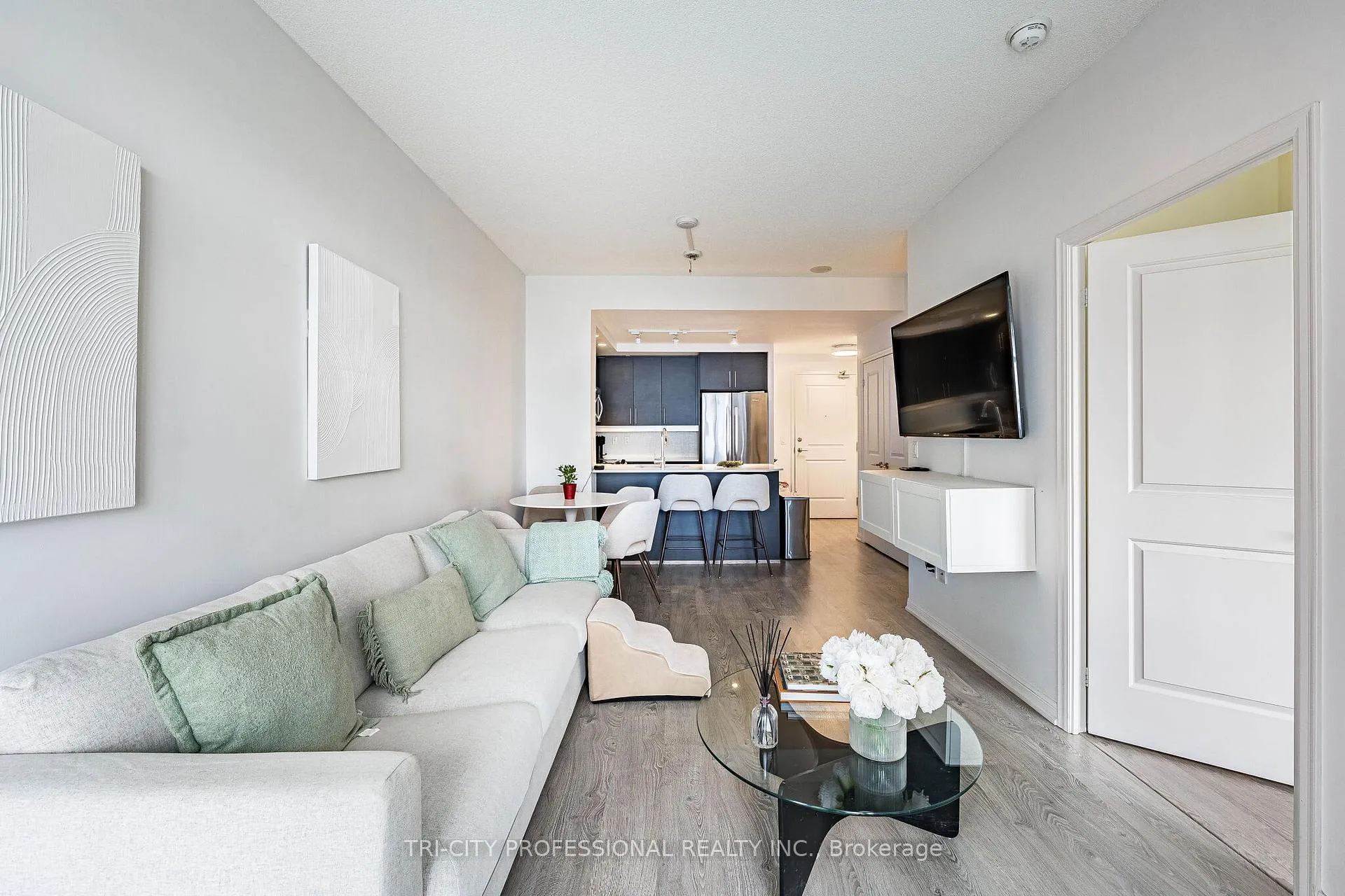 Photo 19 of Unit 1713, 85 E Liberty Street, Toronto, Niagara — HOMEH