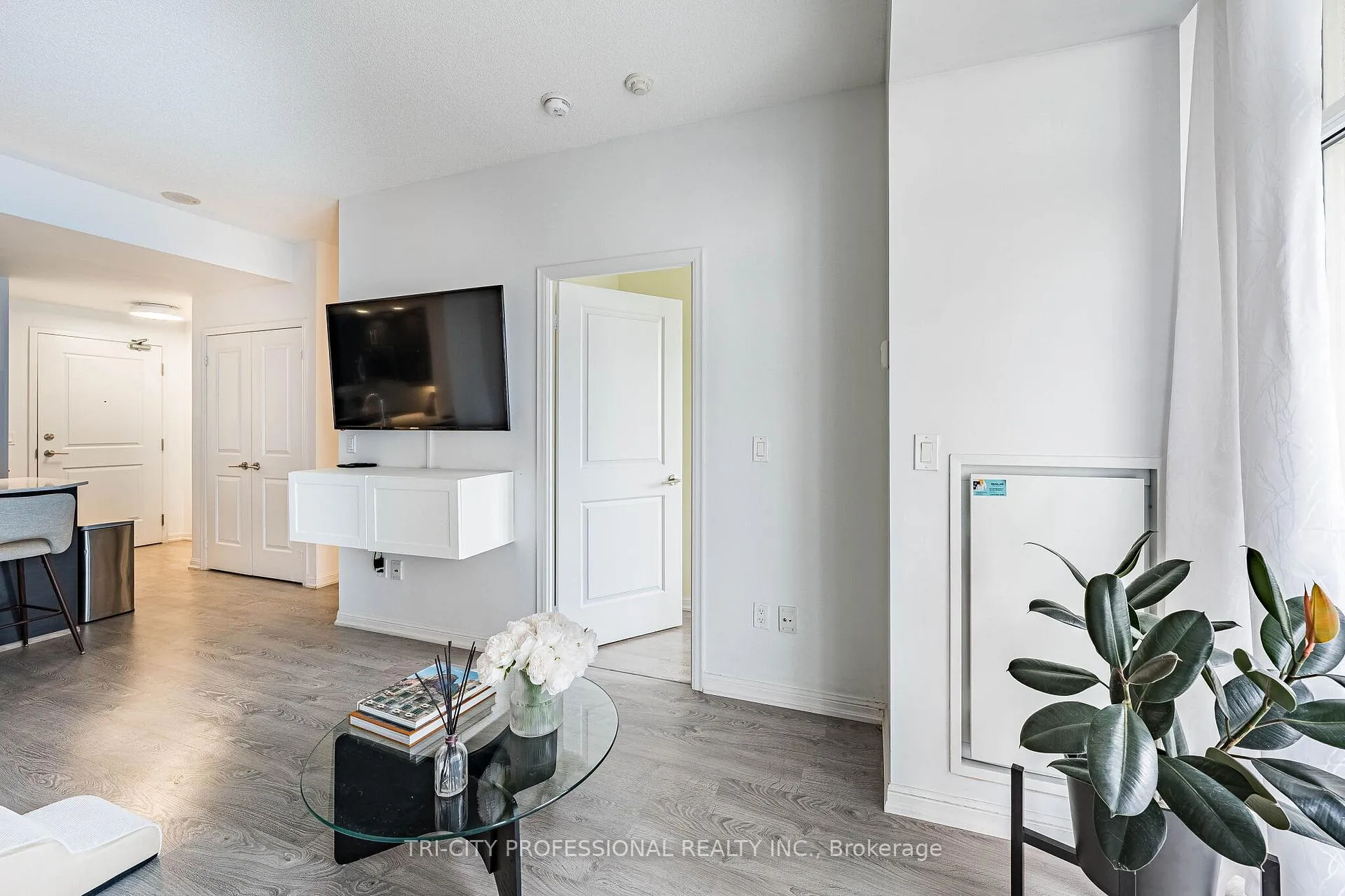 Photo 20 of Unit 1713, 85 E Liberty Street, Toronto, Niagara — HOMEH