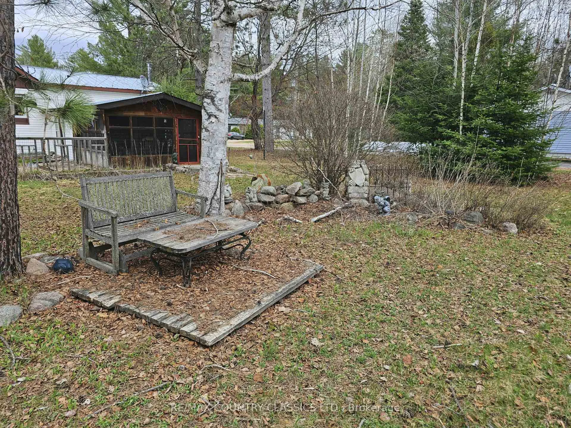 Photo 24 of 795 Riverside Drive, Madawaska Valley, Madawaska Valley — HOMEH