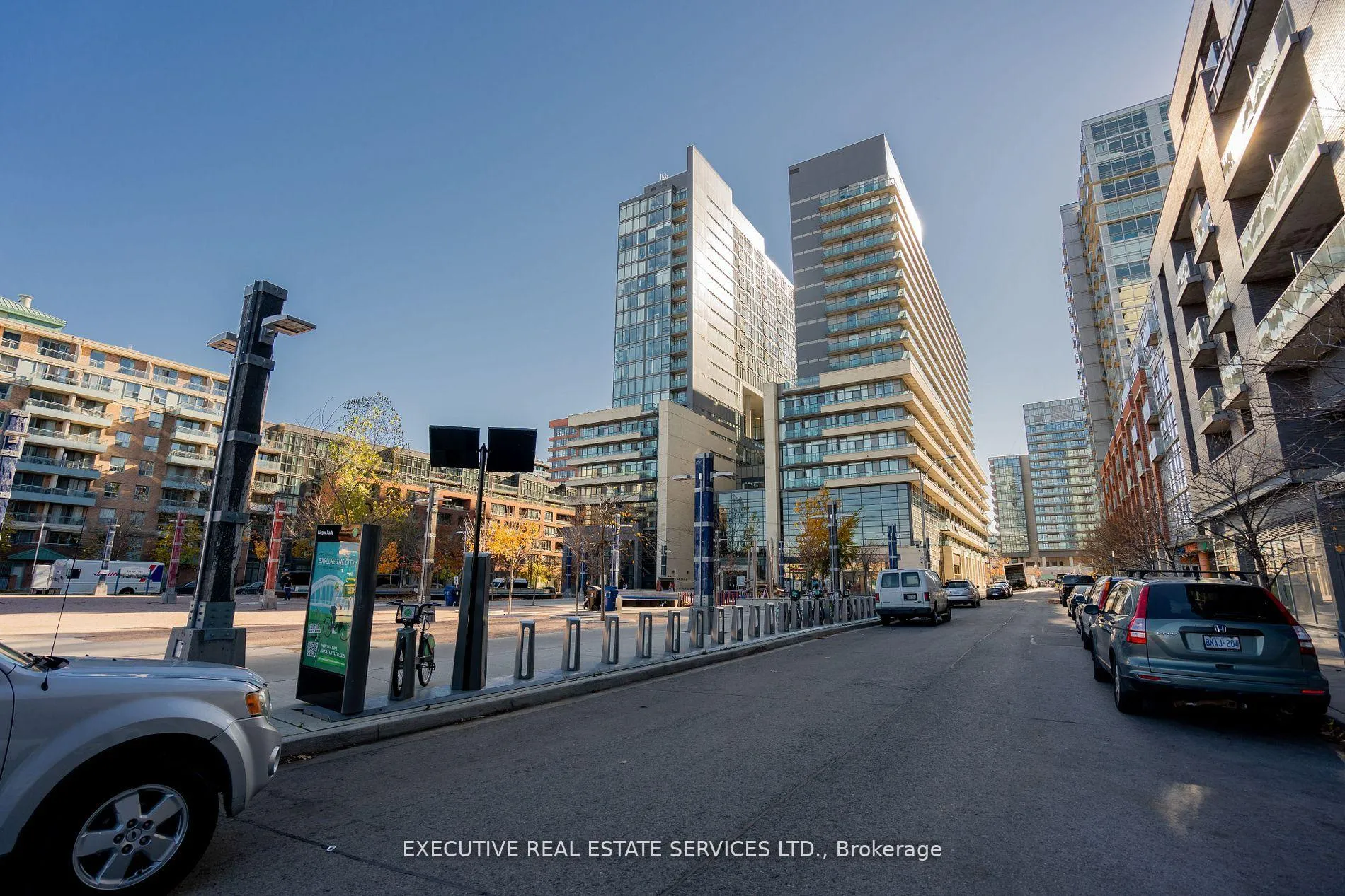 Photo 4 of Unit 1902 E, 36 Lisgar Street E, Toronto, Little Portugal — HOMEH