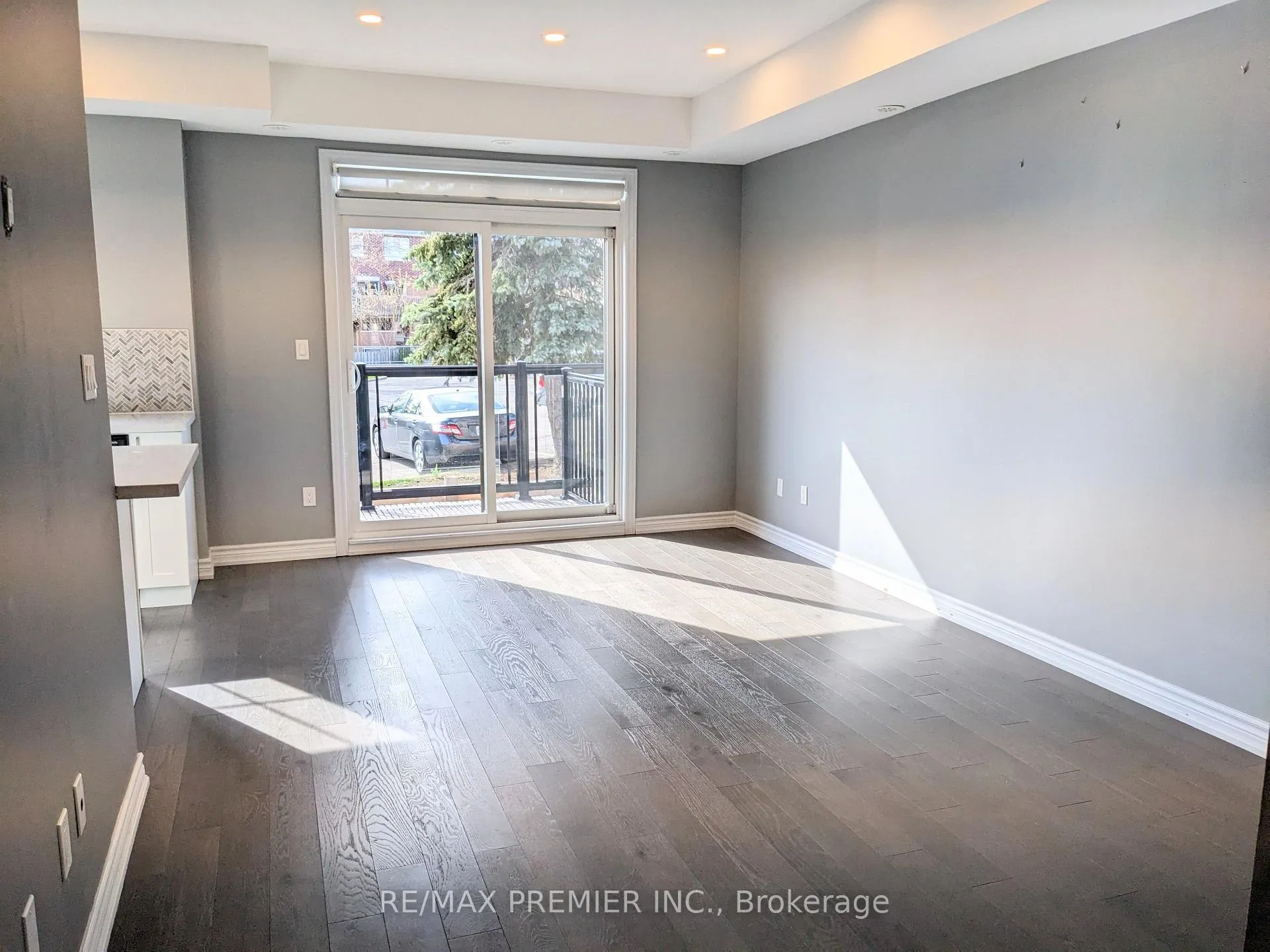 Photo 5 of Unit 26, 196 Pine Grove Road, Vaughan, Islington Woods — HOMEH