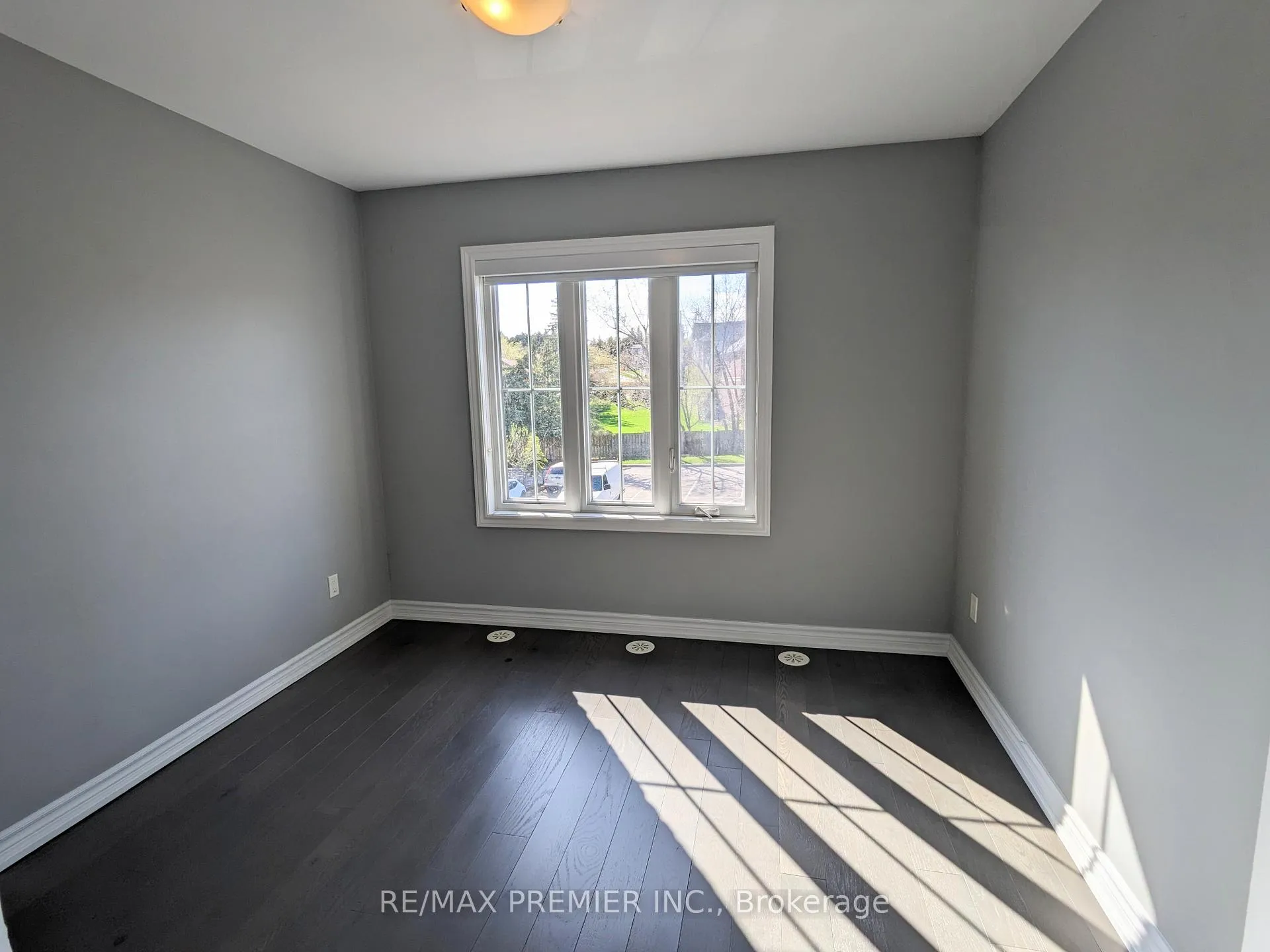 Photo 8 of Unit 26, 196 Pine Grove Road, Vaughan, Islington Woods — HOMEH