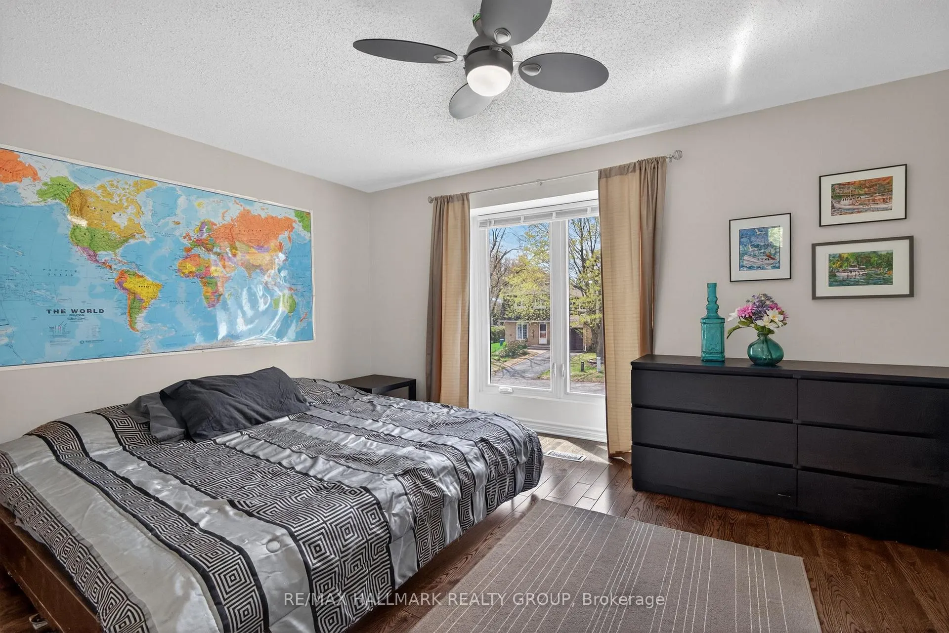 Photo 26 of 6 Beddoe Lane, Ottawa, Blackburn Hamlet (South) — HOMEH