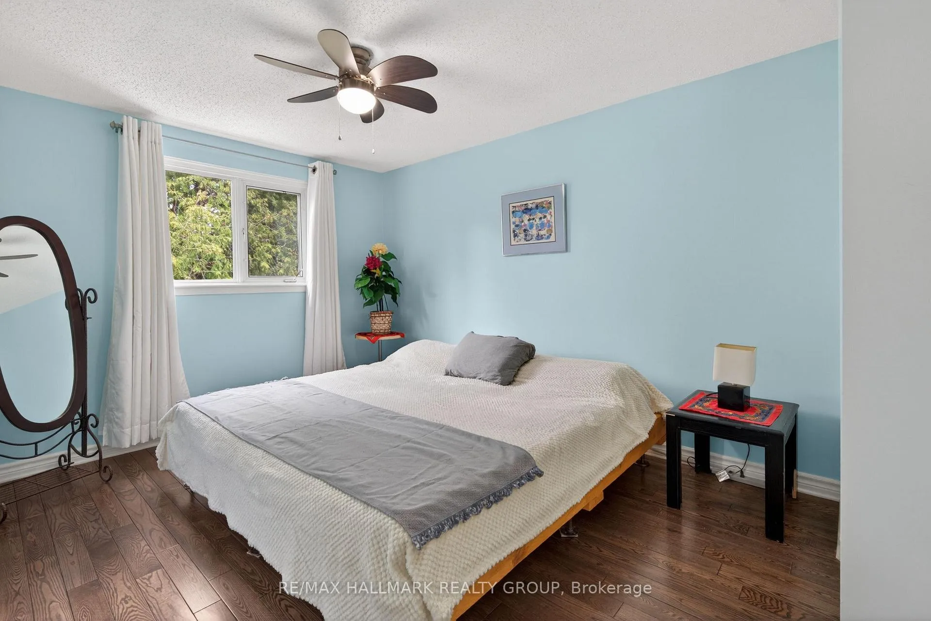Photo 36 of 6 Beddoe Lane, Ottawa, Blackburn Hamlet (South) — HOMEH