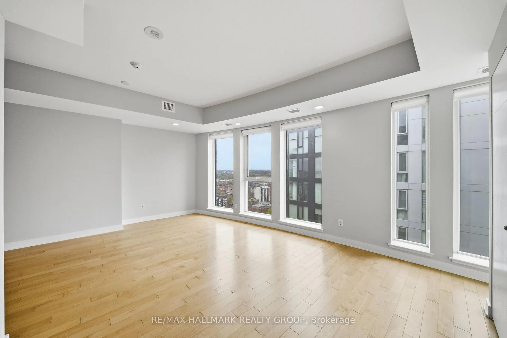 Photo 5 of Unit 2604, 40 Nepean Street, Ottawa, Ottawa Centre — HOMEH