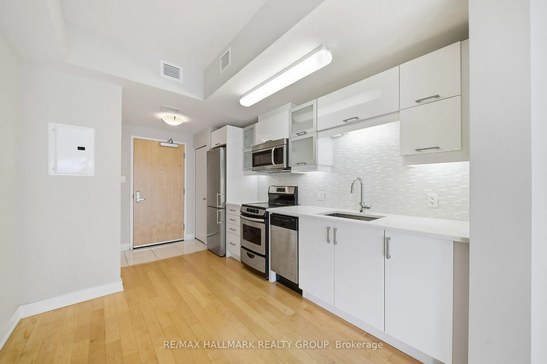 Photo 10 of Unit 2604, 40 Nepean Street, Ottawa, Ottawa Centre — HOMEH