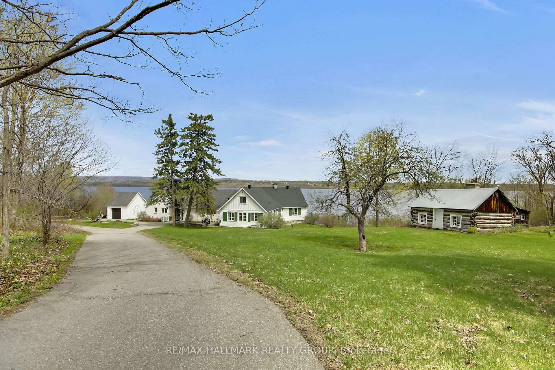 Photo 35 of 350 Berry Side Road, Ottawa, Kanata - Kanata (North East) — HOMEH