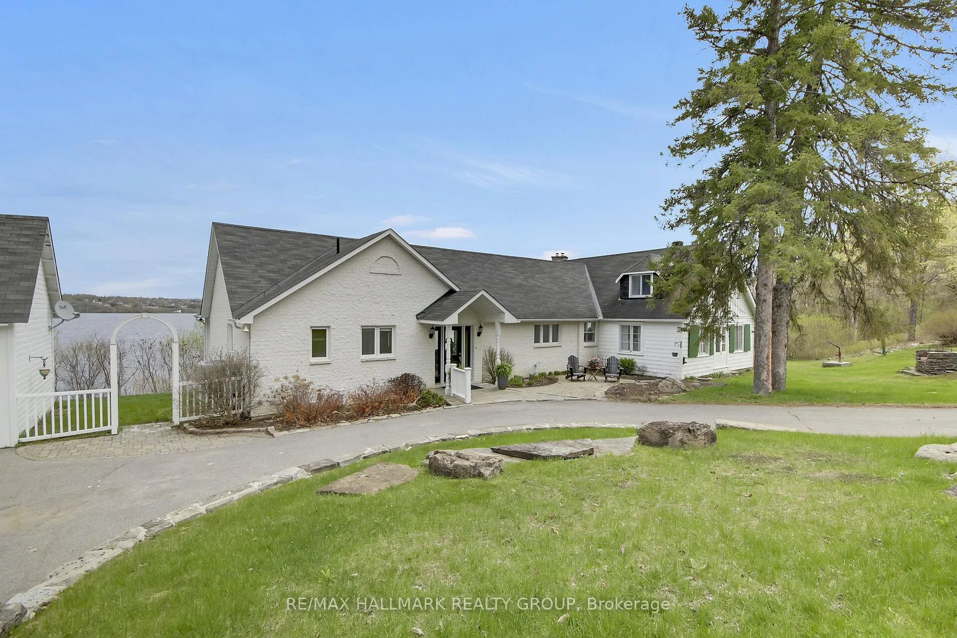 Photo 37 of 350 Berry Side Road, Ottawa, Kanata - Kanata (North East) — HOMEH