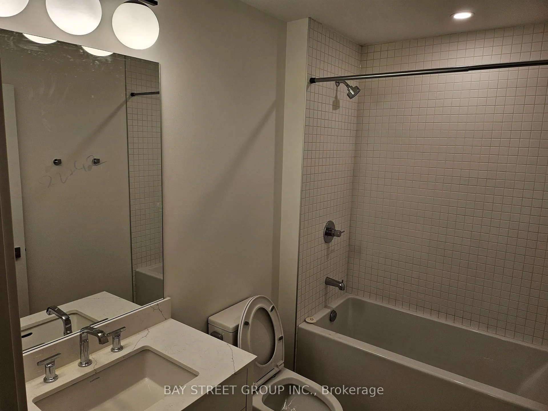 Photo 11 of Unit 1203, 206 King Street W, Hamilton, Central — HOMEH