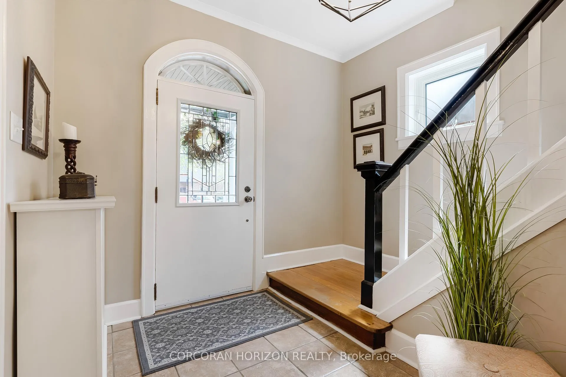 Photo 4 of 115 Filbert Street, Kitchener — HOMEH