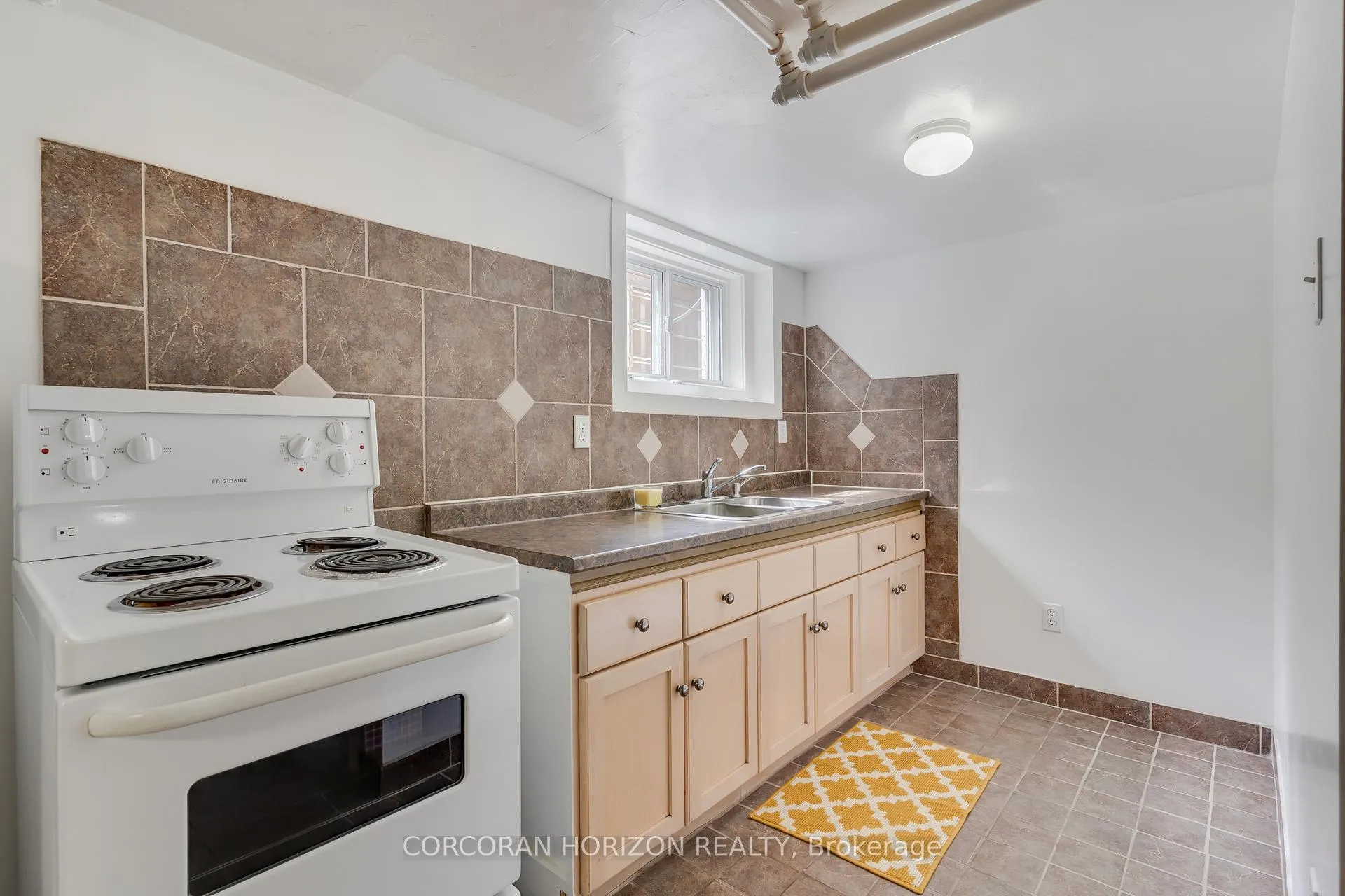 Photo 34 of 115 Filbert Street, Kitchener — HOMEH