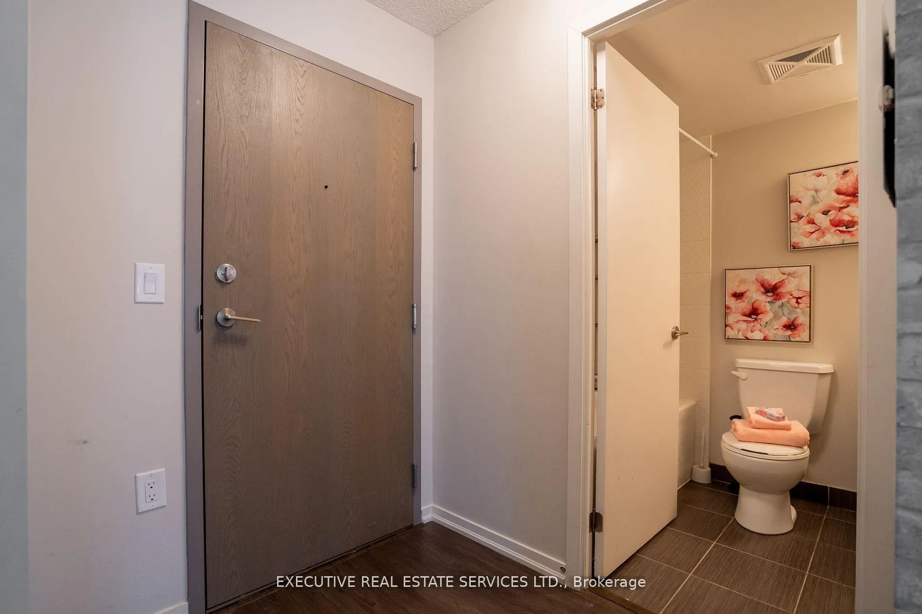 Photo 7 of Unit 1902 E, 36 Lisgar Street E, Toronto, Little Portugal — HOMEH