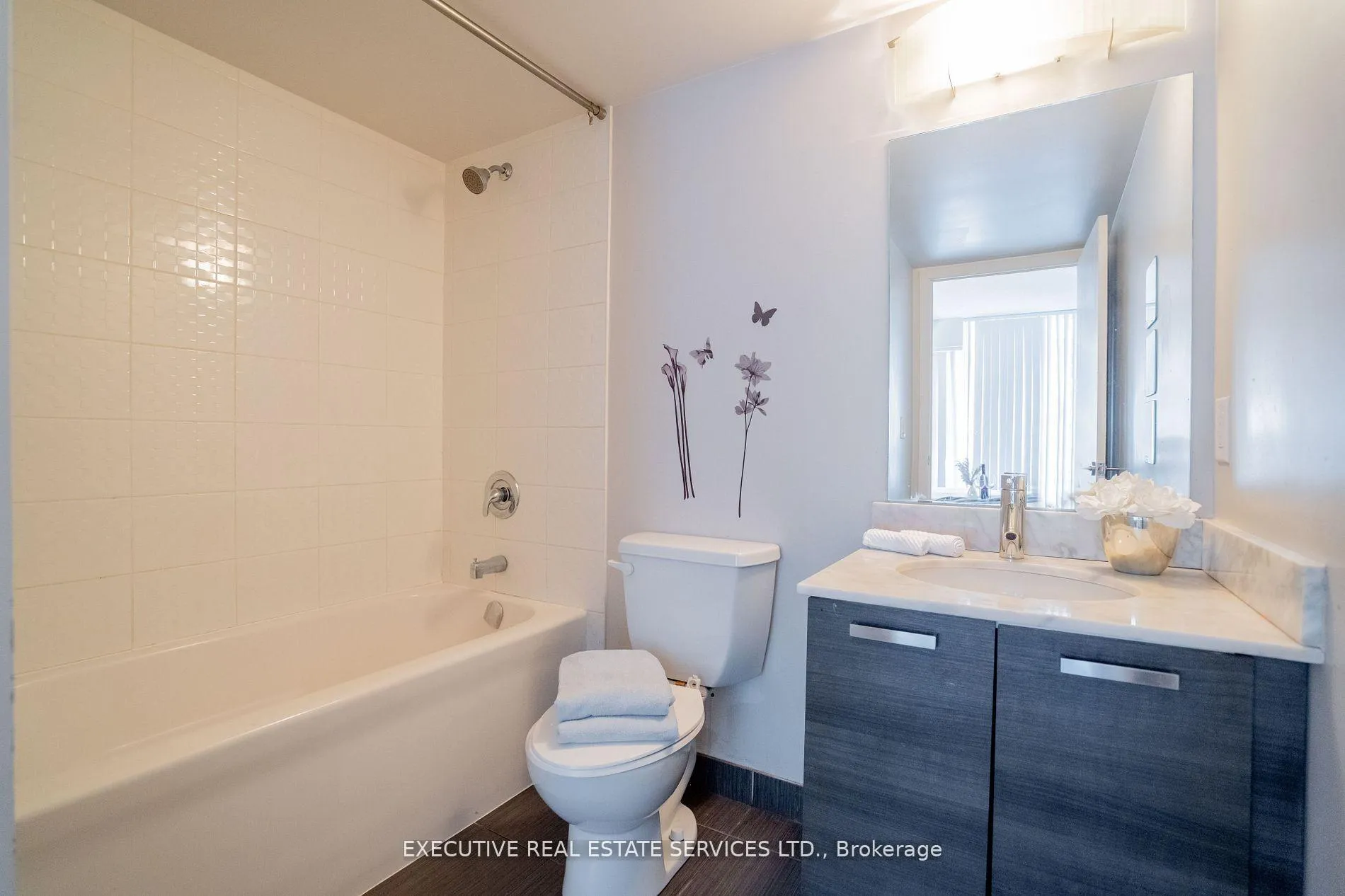 Photo 19 of Unit 1902 E, 36 Lisgar Street E, Toronto, Little Portugal — HOMEH