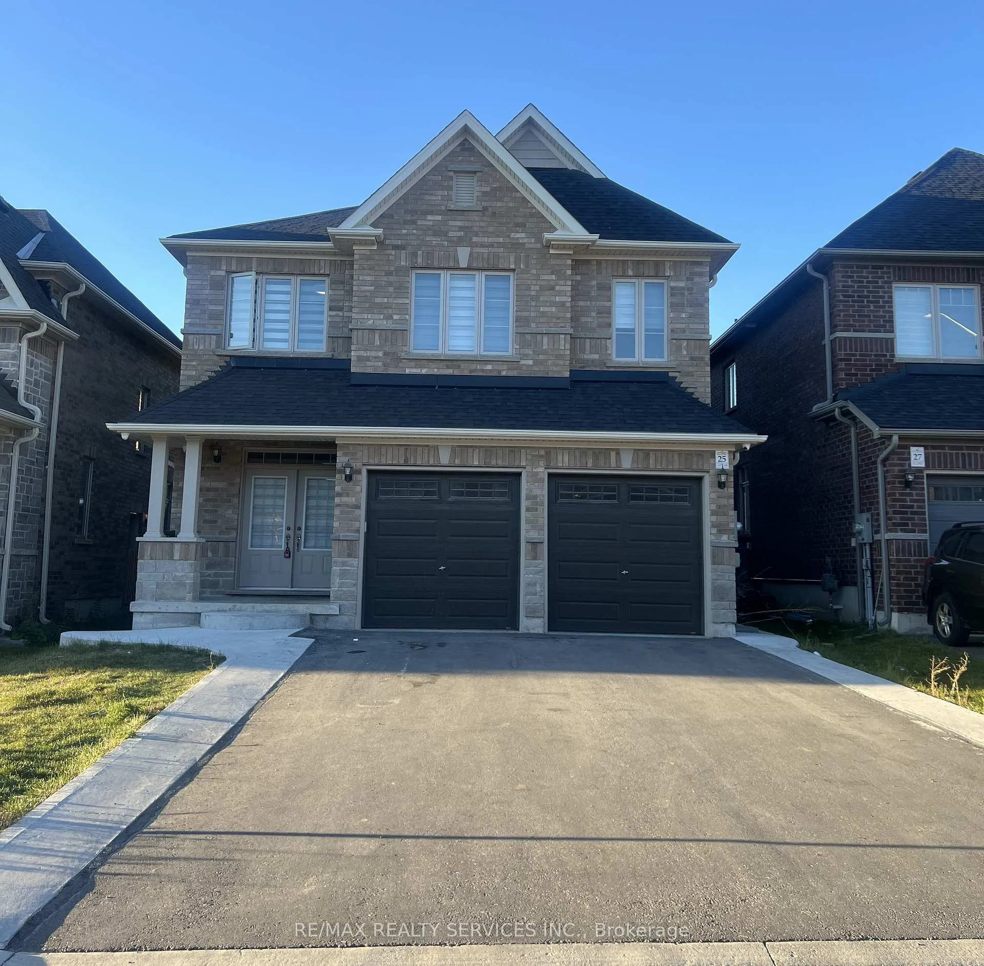 Photo 1 of Unit Basement, 21 Copperhill Heights, Barrie, Rural Barrie Southeast — HOMEH
