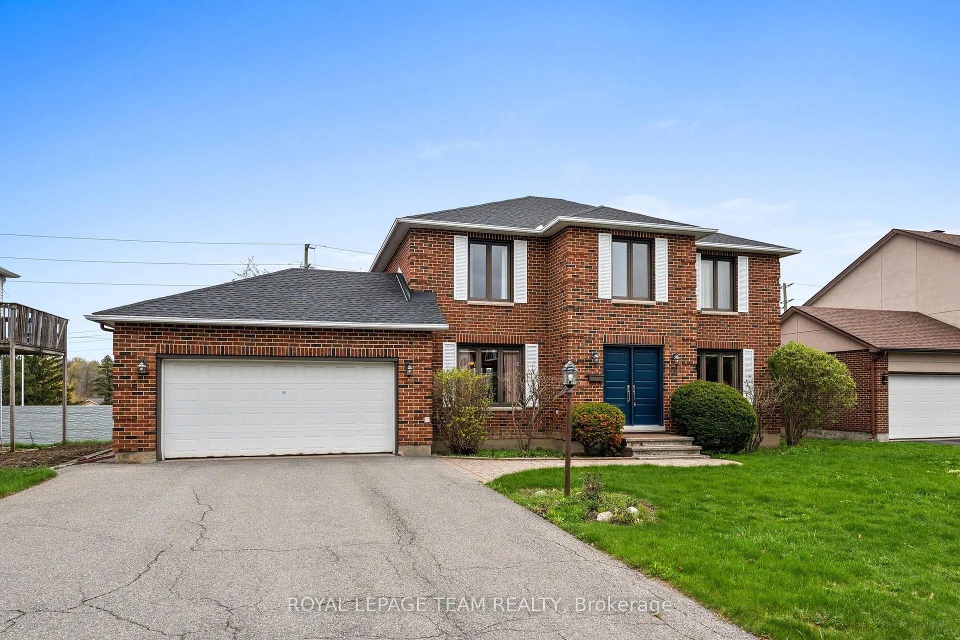 Front of 28 Parmalea Crescent