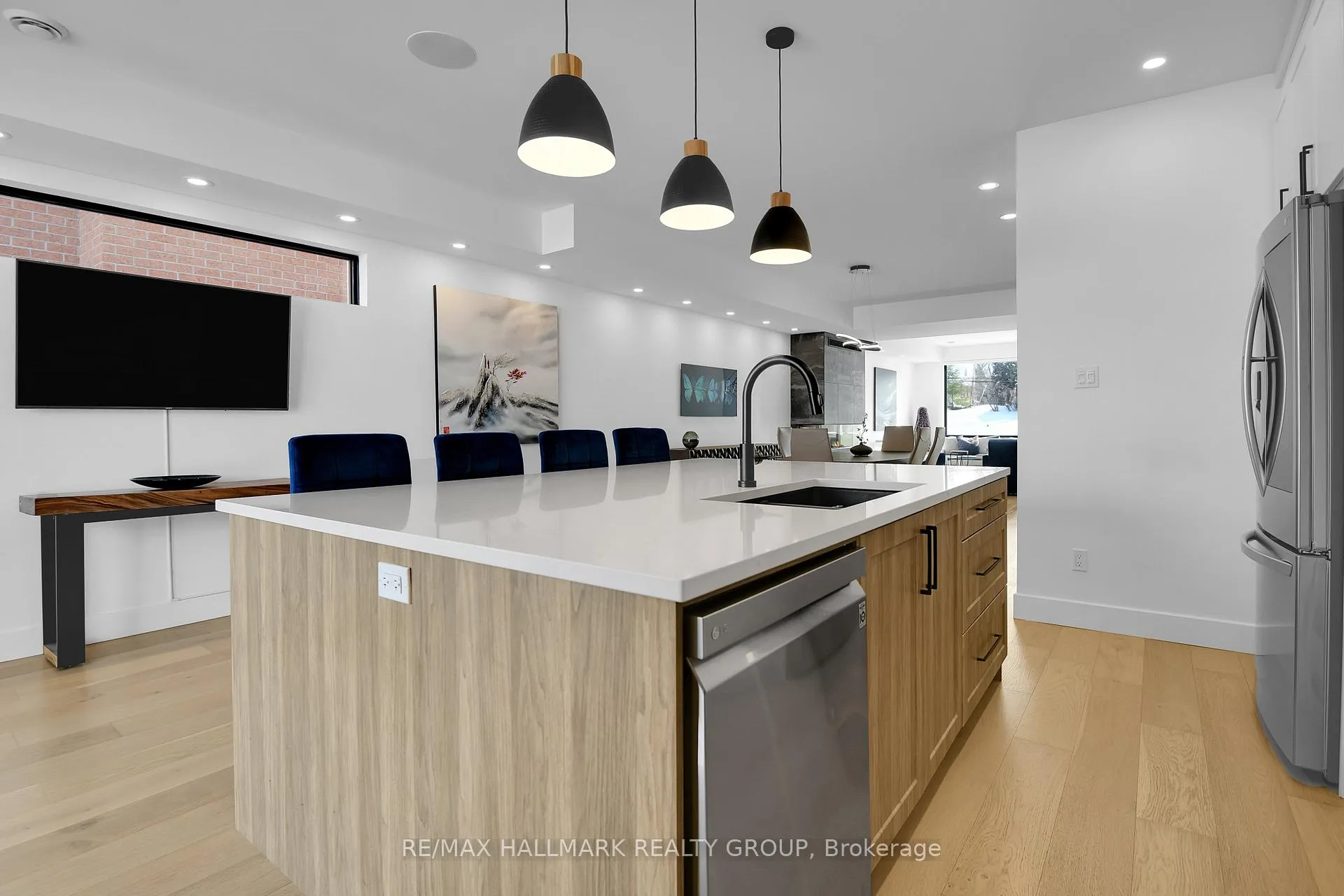 Photo 14 of 2167 Rice Avenue, Ottawa, Woodroffe — HOMEH