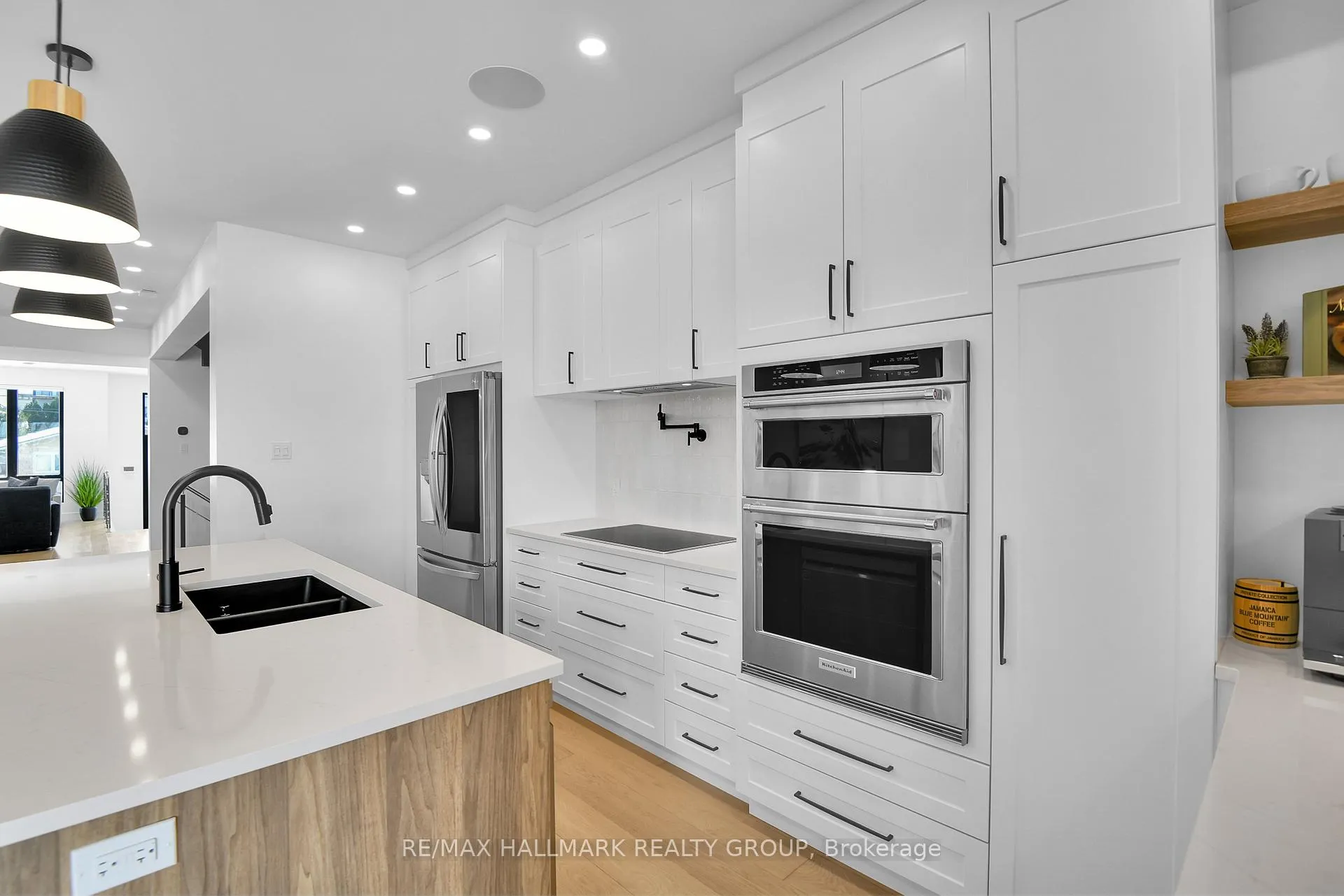 Photo 13 of 2167 Rice Avenue, Ottawa, Woodroffe — HOMEH