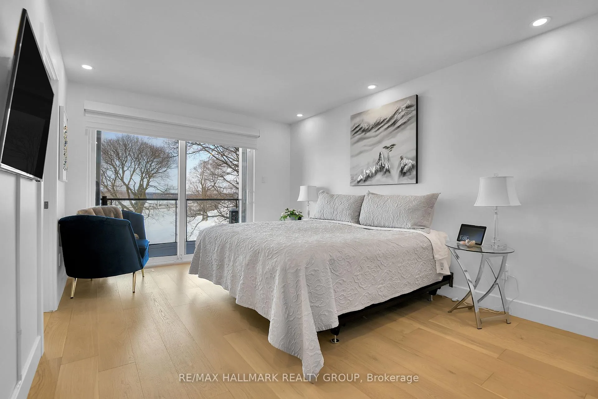 Photo 19 of 2167 Rice Avenue, Ottawa, Woodroffe — HOMEH