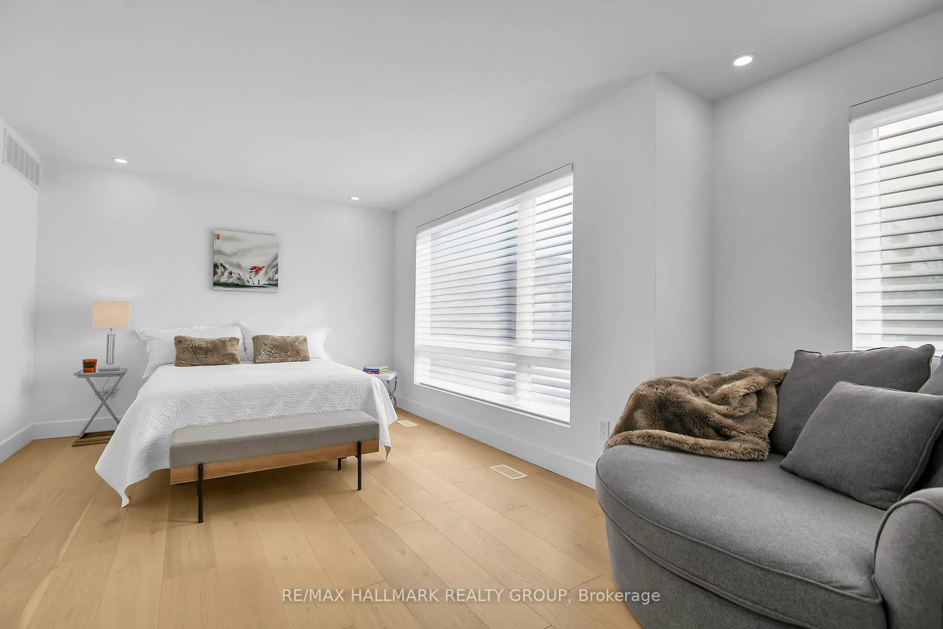 Photo 24 of 2167 Rice Avenue, Ottawa, Woodroffe — HOMEH