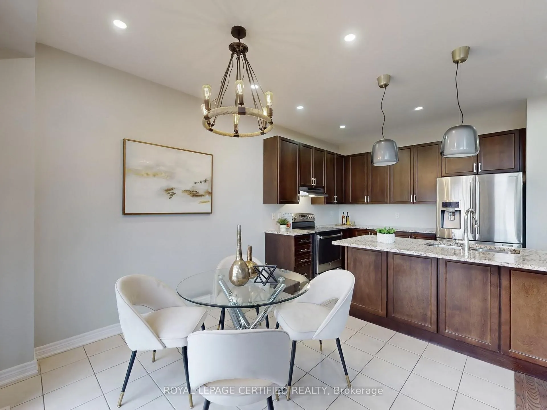 Photo 14 of 20 Naperton Drive, Brampton, Sandringham-Wellington — HOMEH