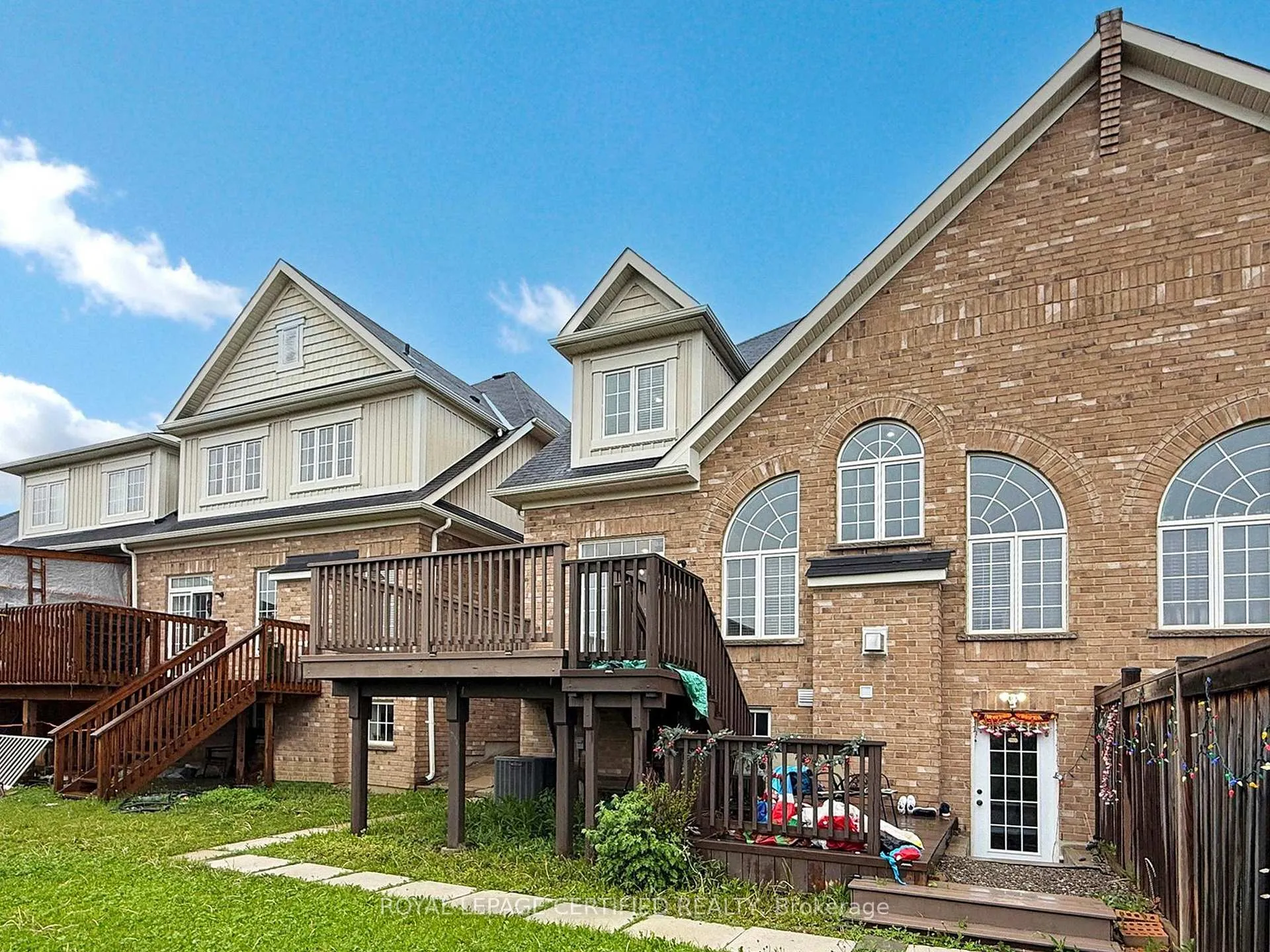 Photo 44 of 20 Naperton Drive, Brampton, Sandringham-Wellington — HOMEH