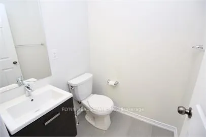 Photo 2 of 7678 Buckeye Crescent, Niagara Falls, Brown — HOMEH