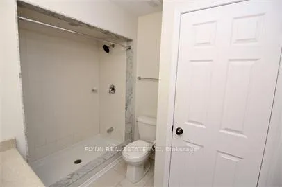 Photo 9 of 7678 Buckeye Crescent, Niagara Falls, Brown — HOMEH