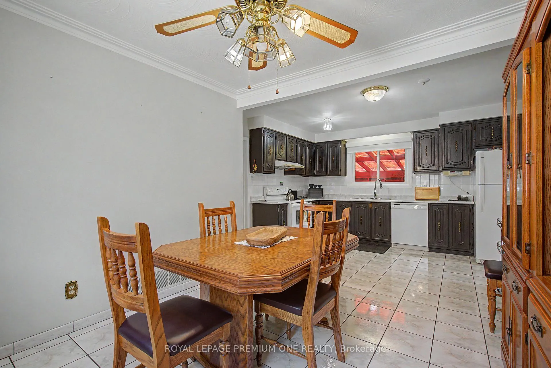 Photo 13 of 44 Ellerby Square N, Vaughan, West Woodbridge — HOMEH