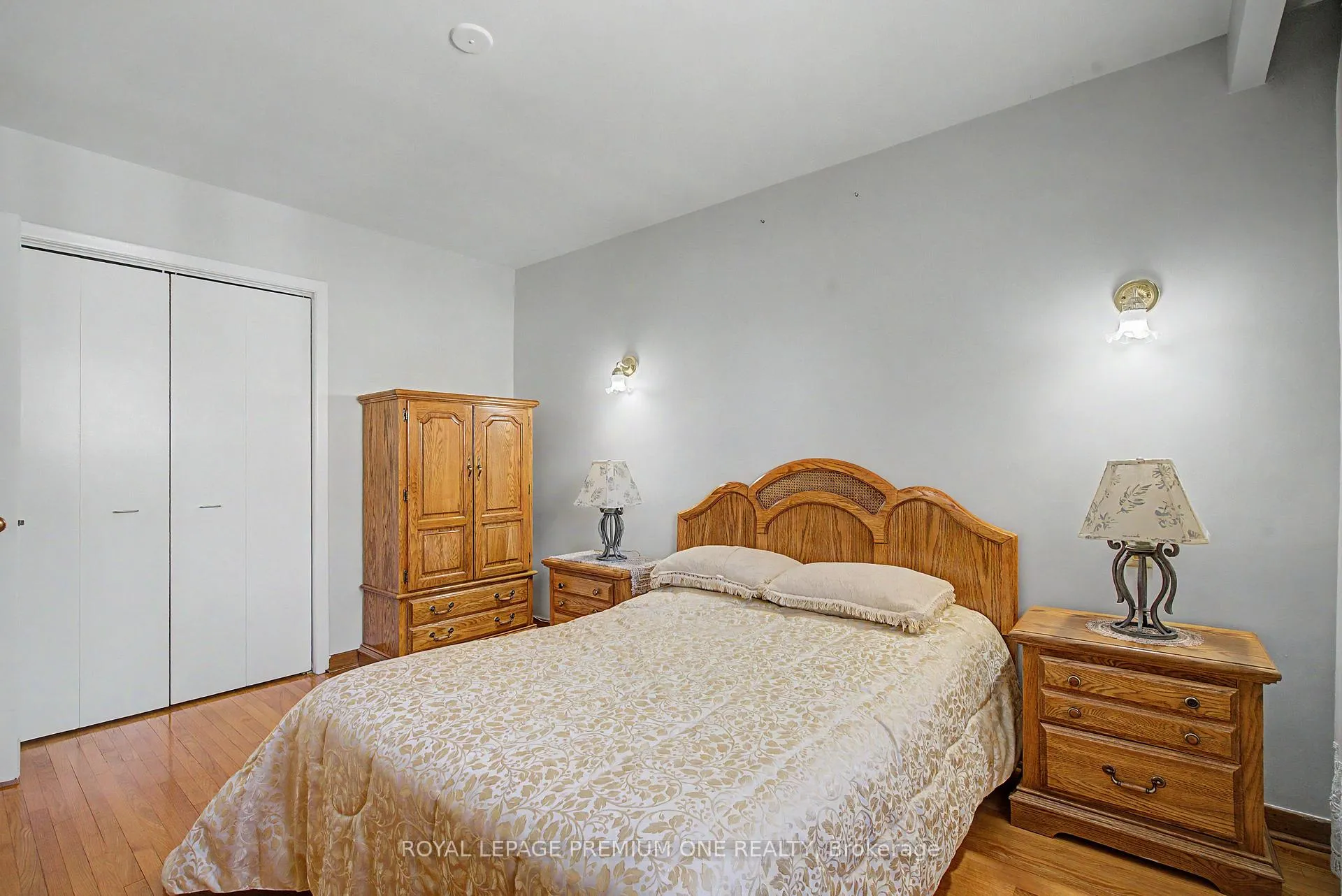 Photo 17 of 44 Ellerby Square N, Vaughan, West Woodbridge — HOMEH